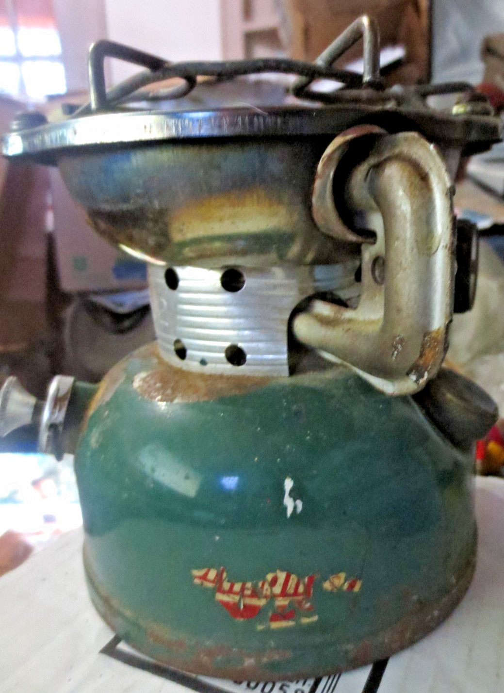 Vintage Coleman Sportster 502 Single-Burner Camping Stove Dated 12/1976 Untested
