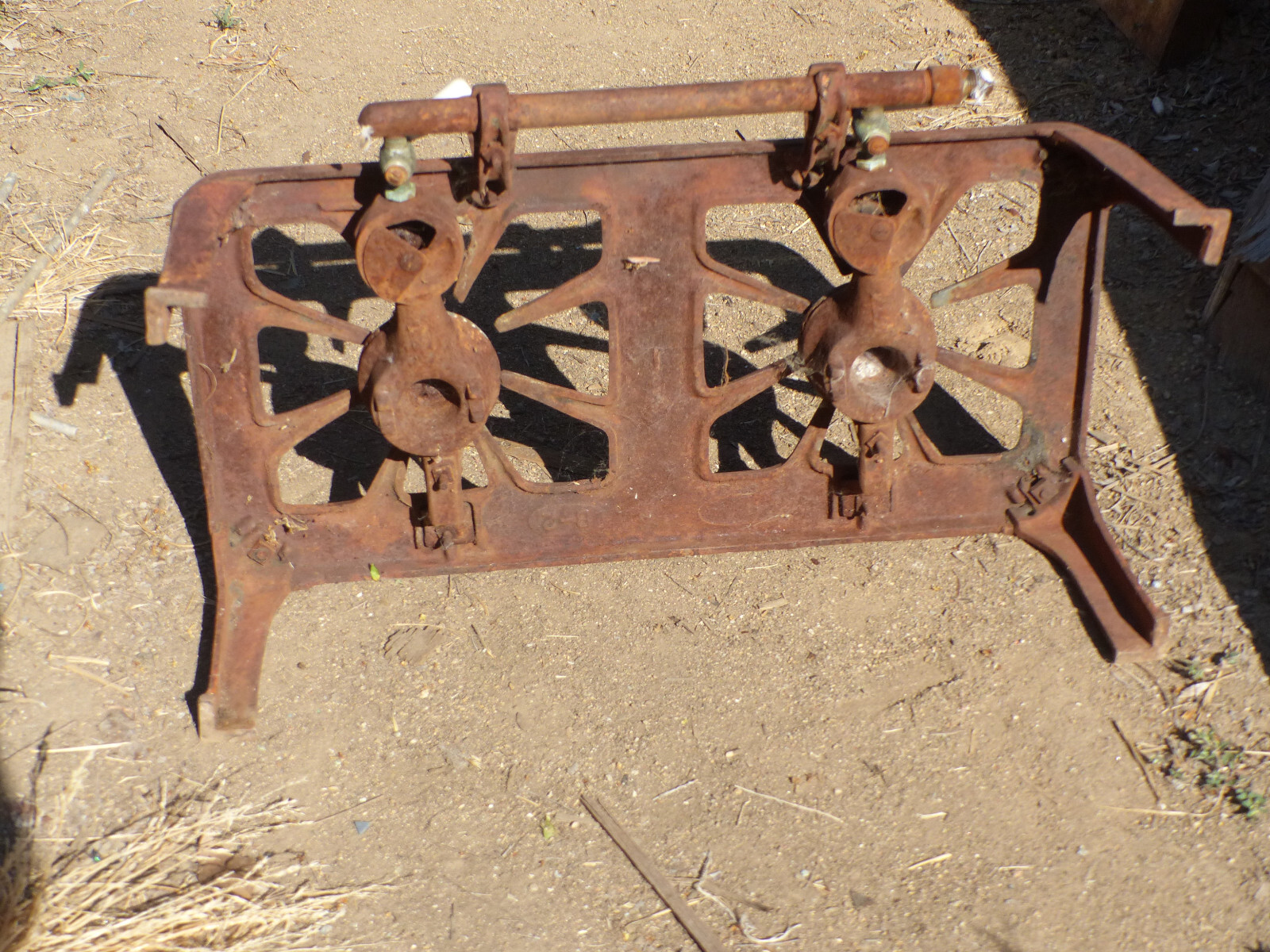 Vintage 2 Burner Propane Camp Stove , Cast iron, Needs Restoration Unbranded