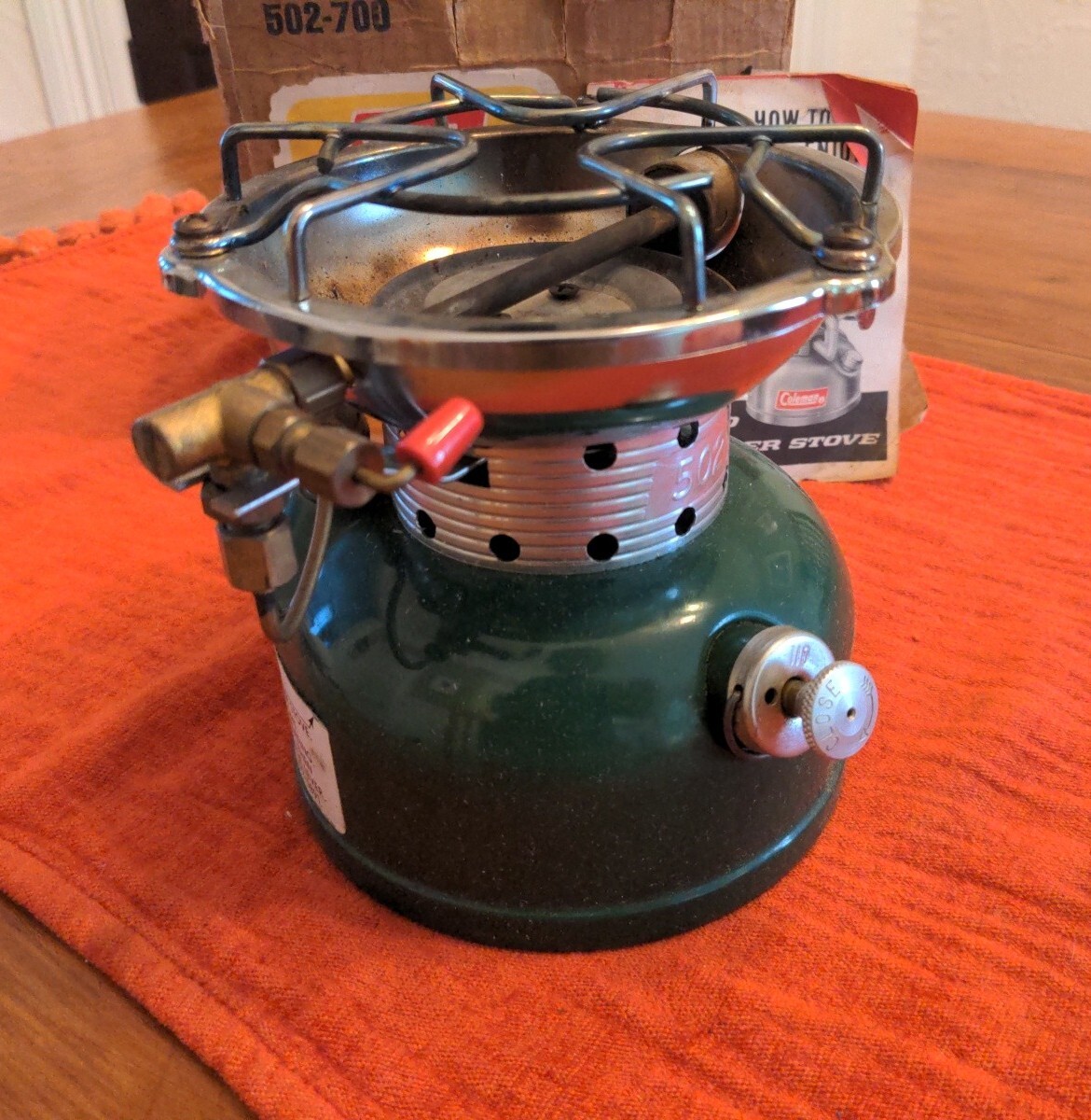 VinTagE 1979 COLEMAN SPORTSTER CAMP STOVE Model 502-700 w Box and Manual