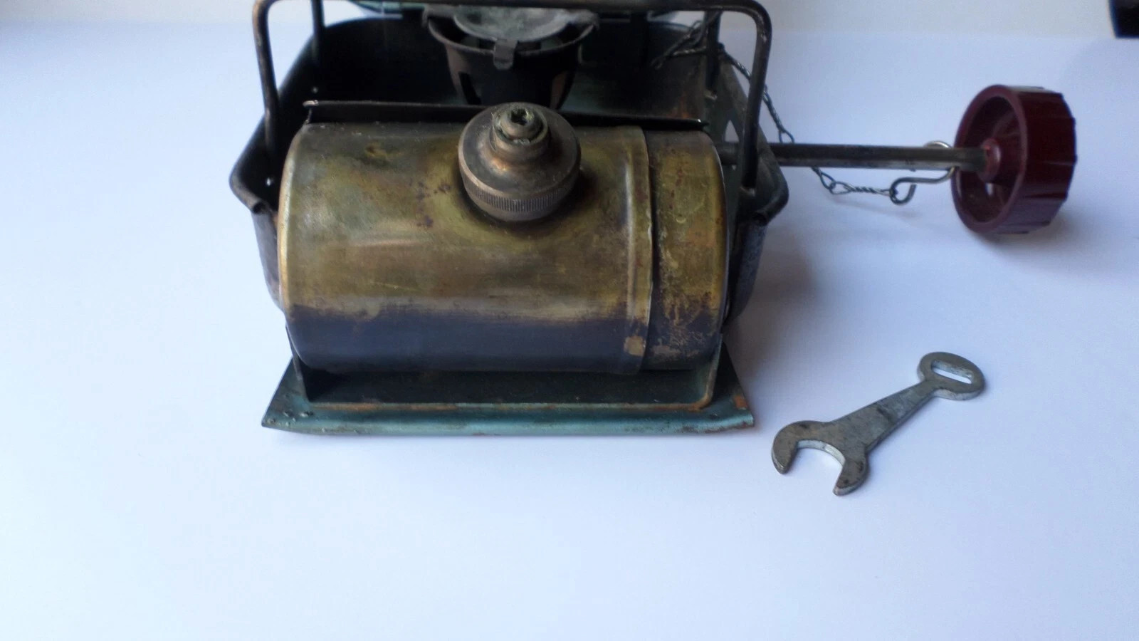 Vintage Optimus 8R Camping Gasoline Stove Made In Sweden