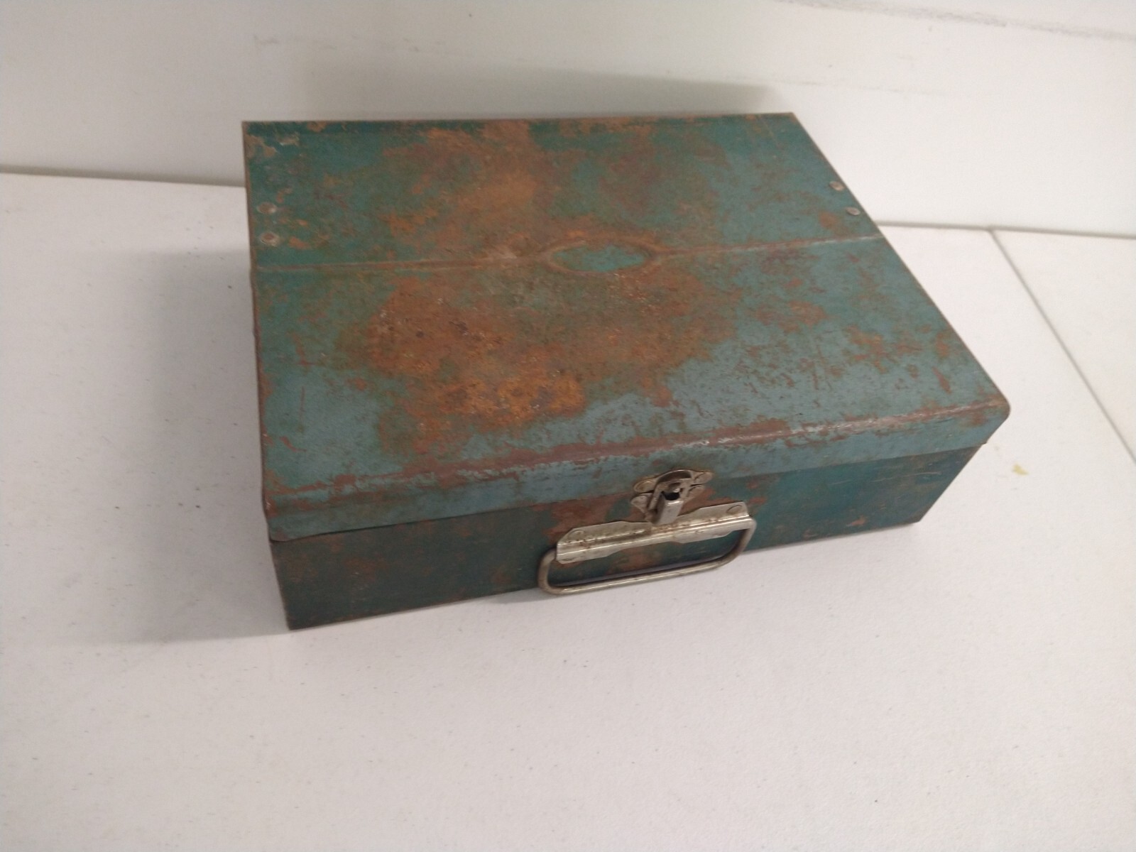 INSTA-LITE ONE BURNER PROPANE CAMP STOVE RARE VINTAGE CAMPING. Tested. Works.
