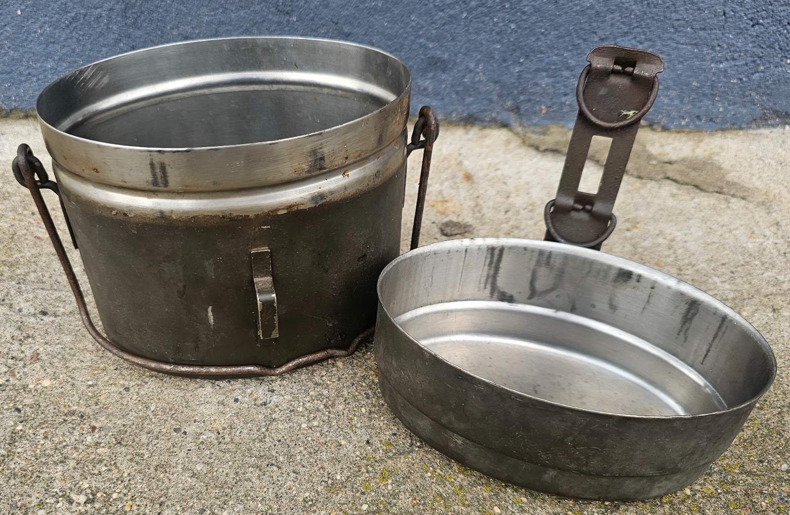 SWEDEN ARMY MILITARY KETTLE STOVE