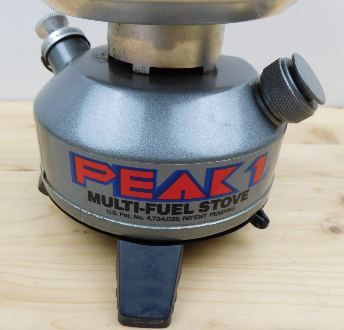 Coleman Peak 1 Multi Fuel Single Burner Stove Model 550B Untested