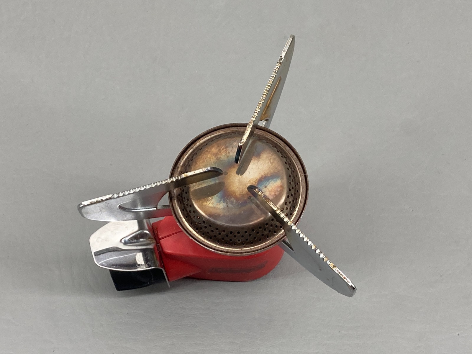 Coleman Peak 1 Single Burner Backpacking Butane Propane Folding Micro Stove Camp