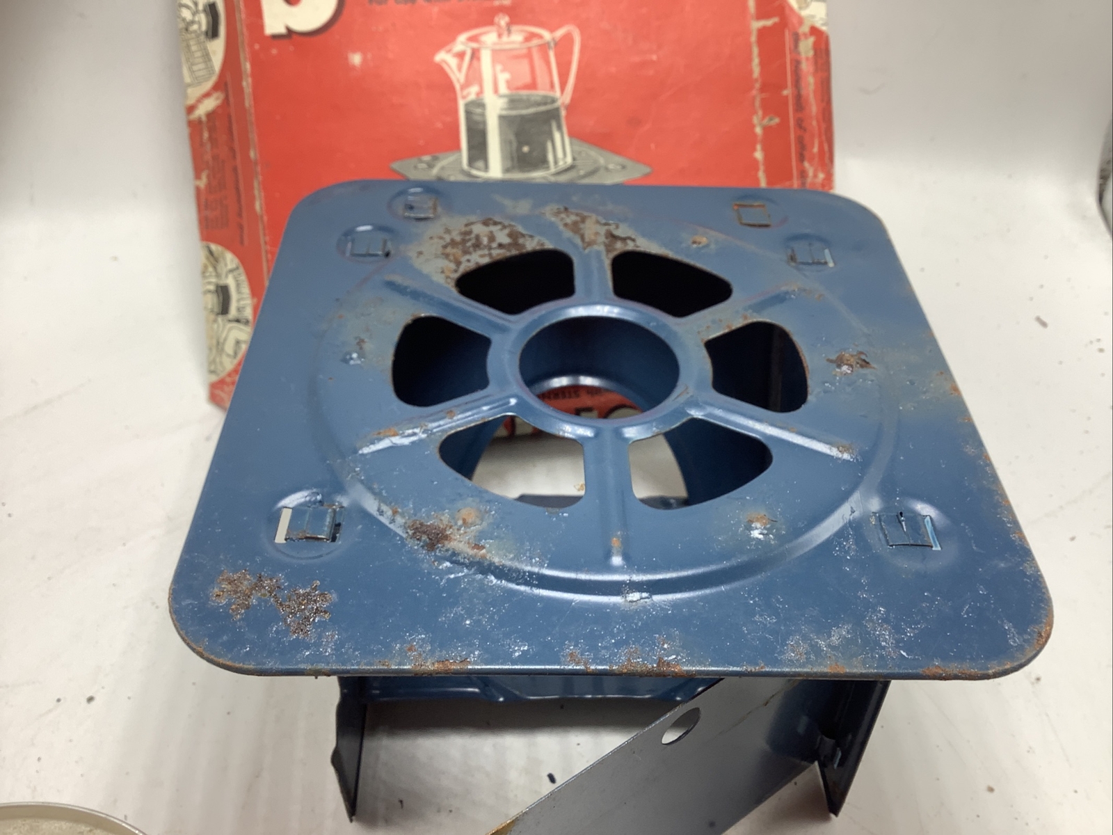 Bundle Vintage Sterno Folding Cook Stove No. 33 w/ Box and 4 cans cooking fuel