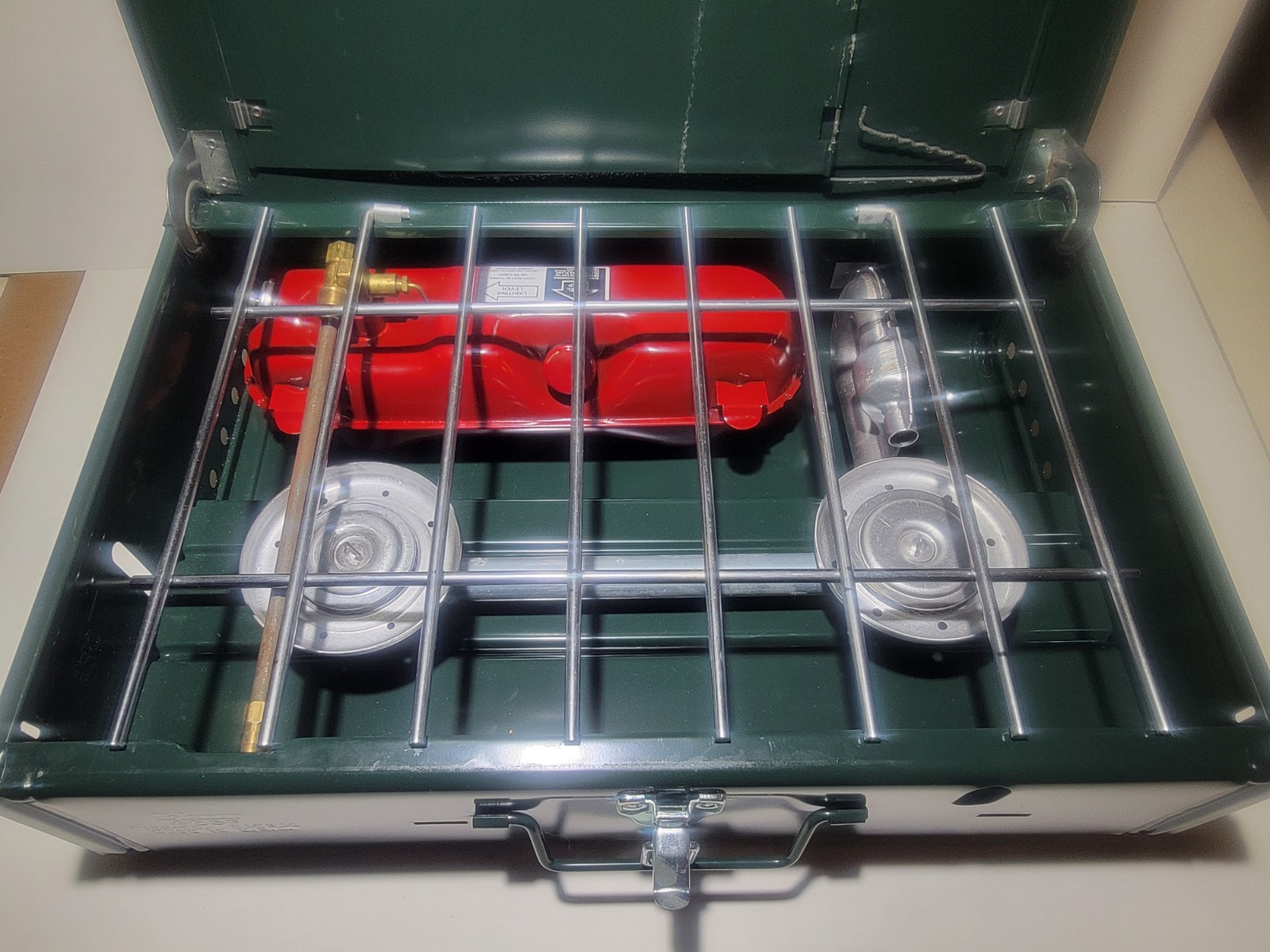 1987 Coleman 425F499 Gas Stove 2 Burner Green NEVER USED