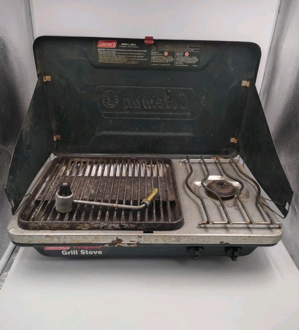 Coleman Model 9921 Propane Camping Grill / Stove combo – TESTED & WORKING