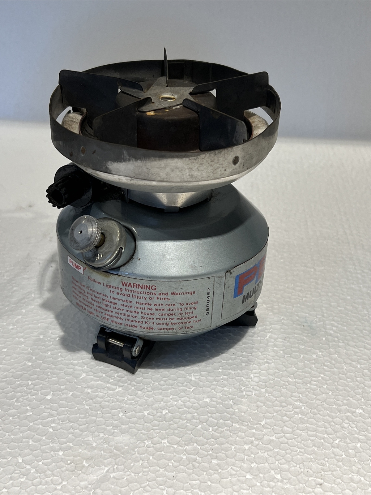 Coleman Peak 1 Multi Fuel Camp Stove Model 550B Vintage Untested