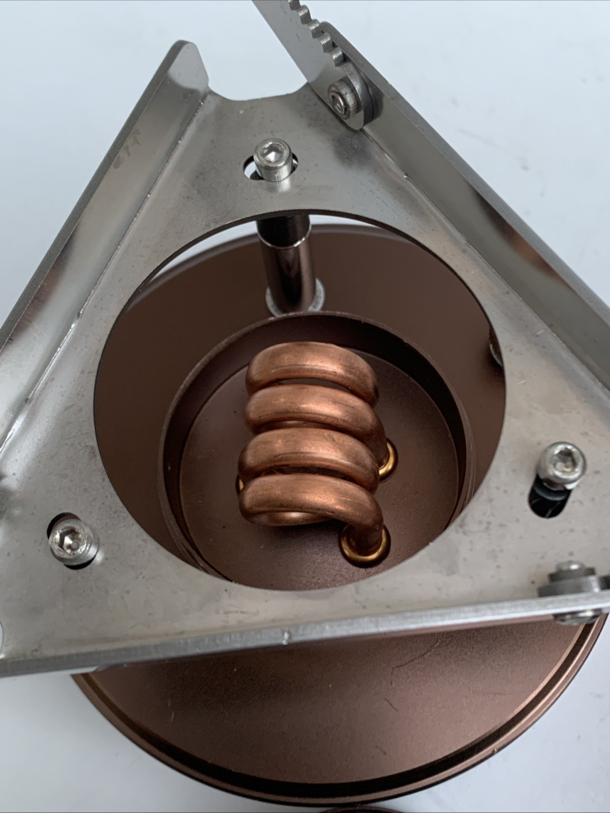 Alcohol Furnace with Foldable Bracket Compact Camp Furnace
