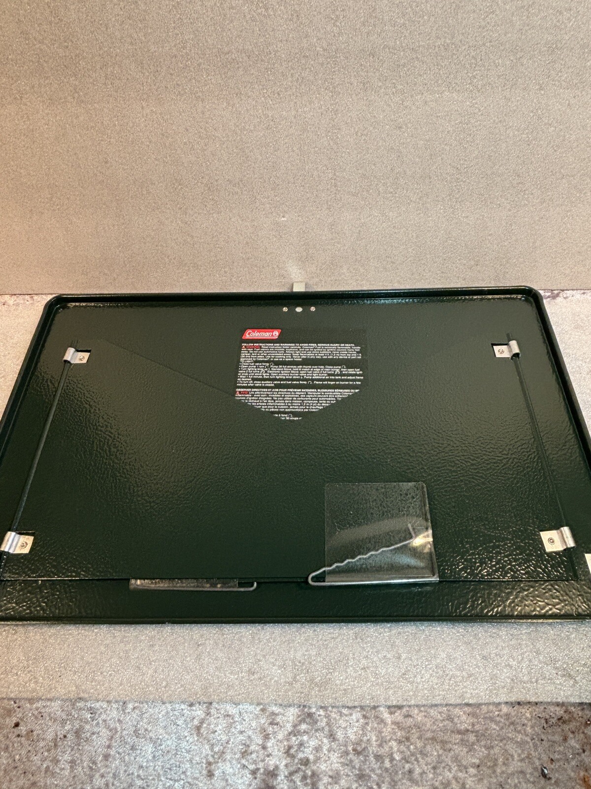 Coleman Stove NEW 425F Top & Side Wind Baffles. Very Nice!