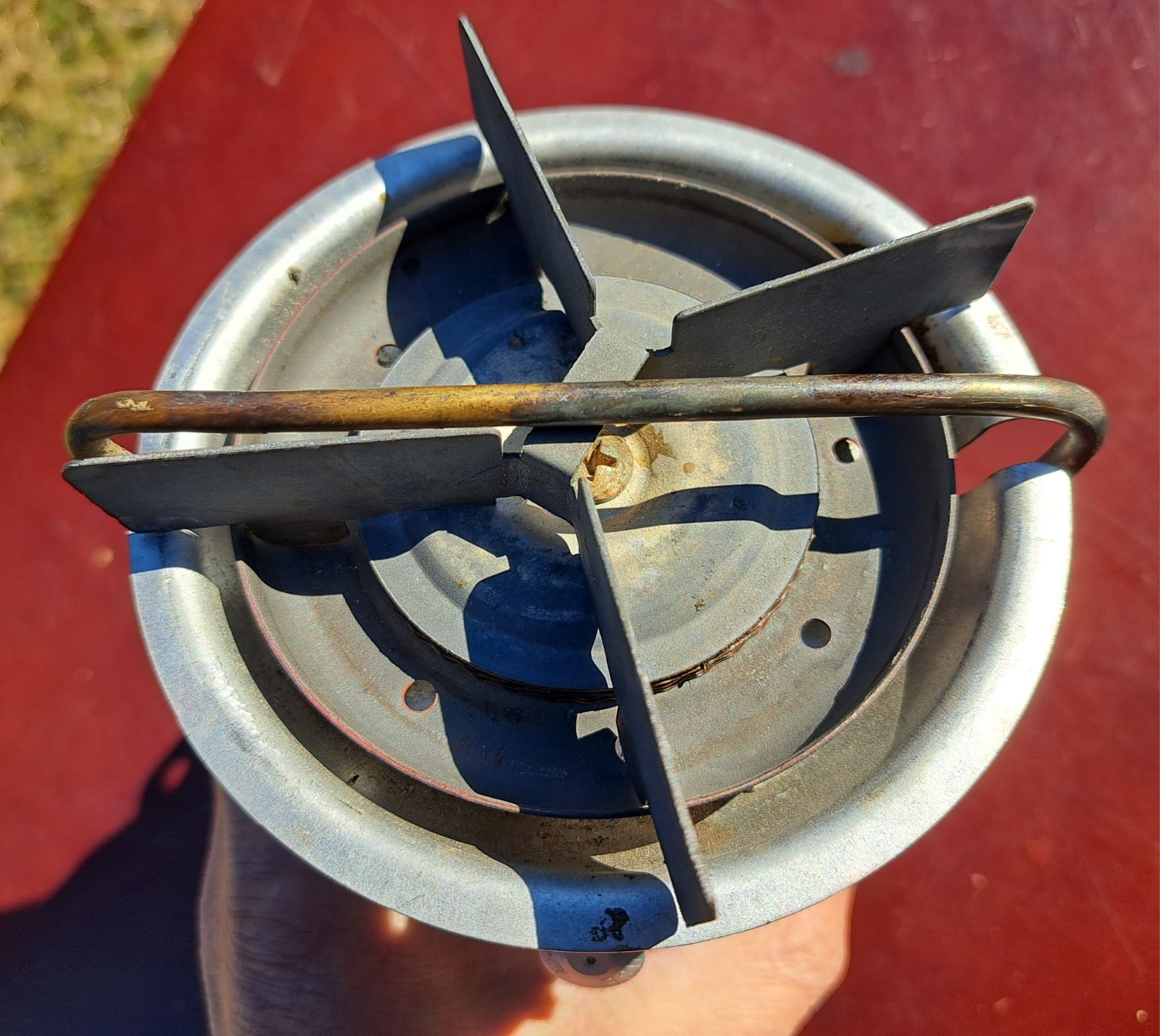 Vintage Coleman Peak 1 Feather 442 Dual Fuel Hiking Camping Stove USA