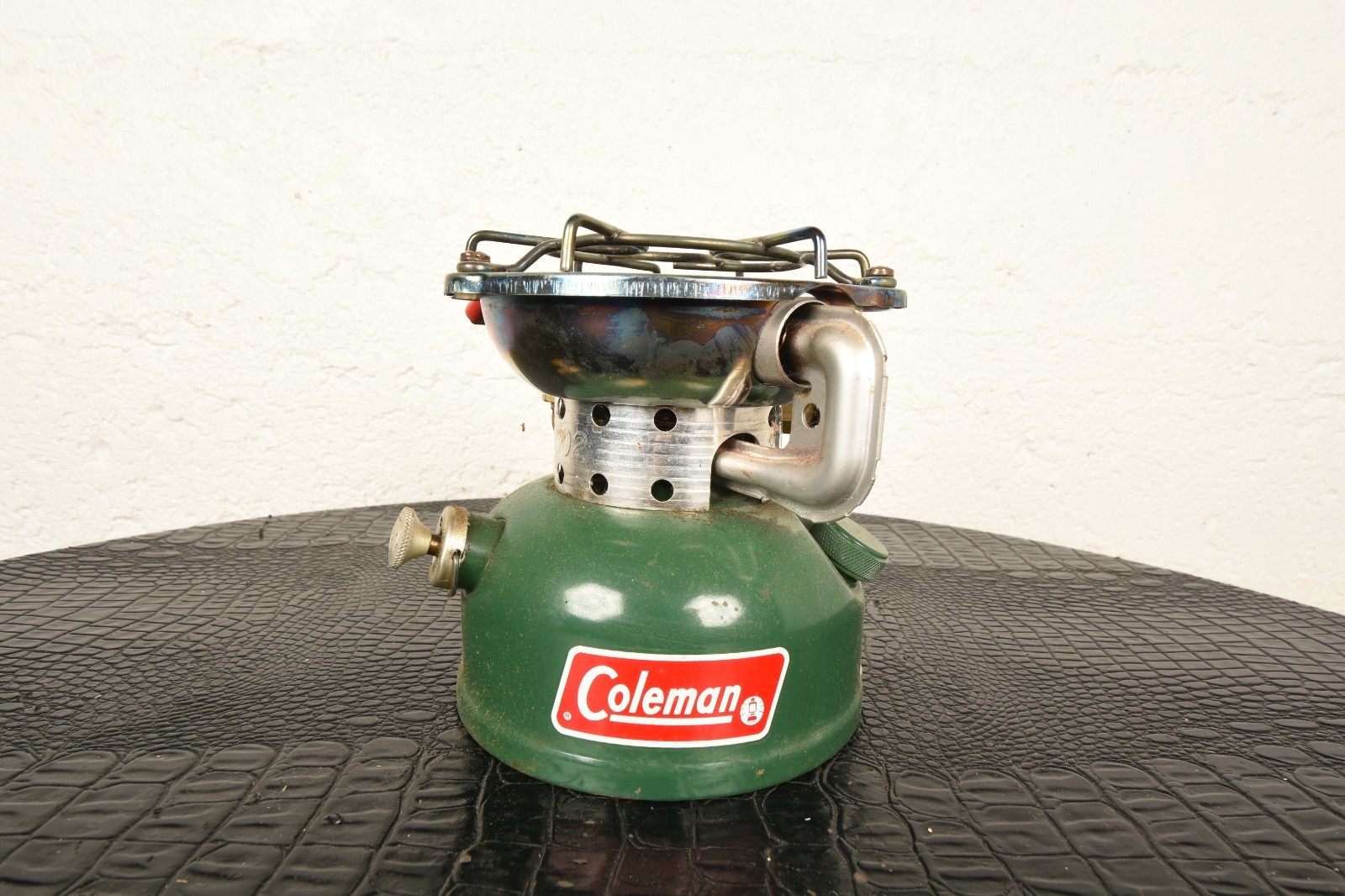Coleman 502-700 Sportster Portable Gas Camping Stove Original Box Fuel Tablets