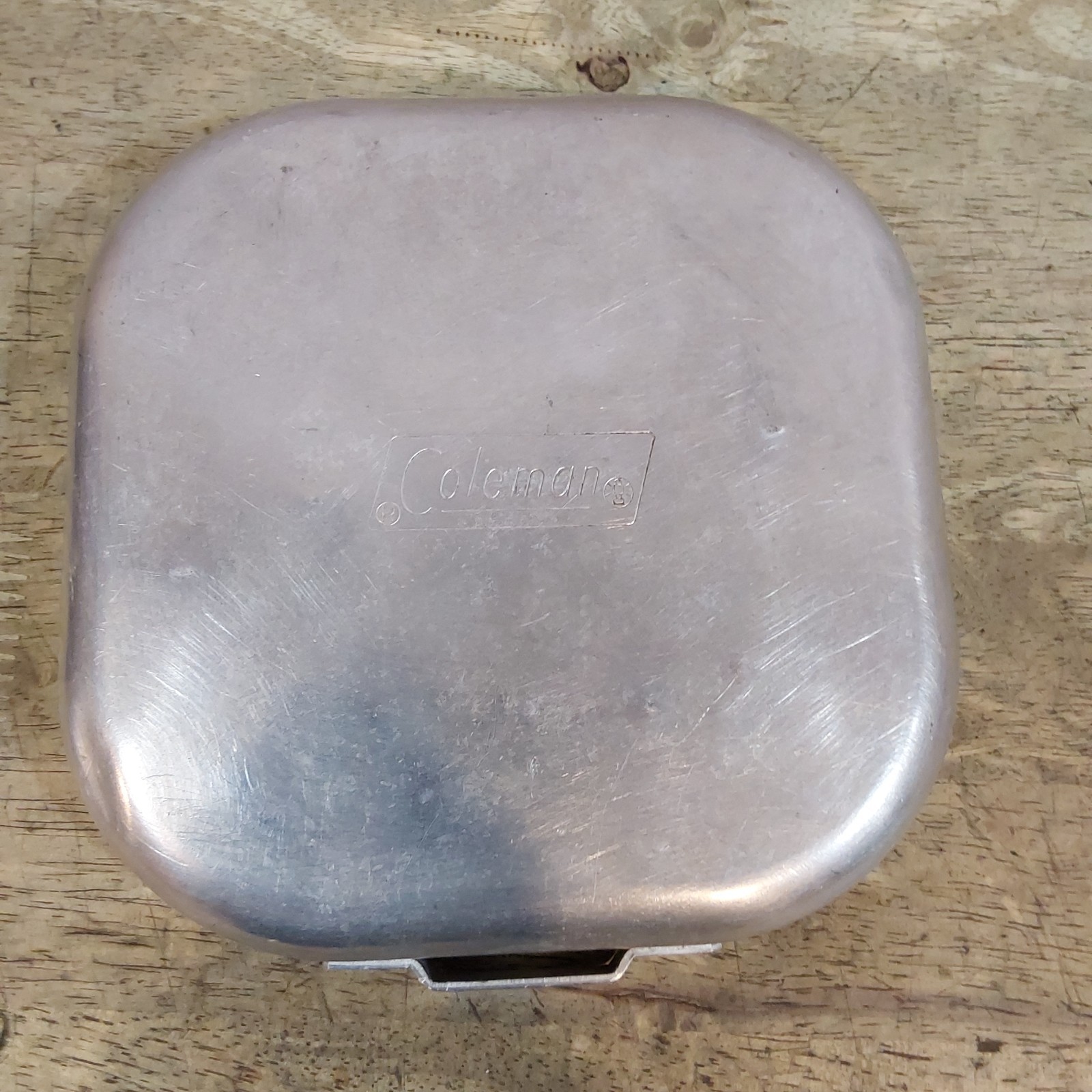 Coleman 501 502 Stove – Case Top Half – Cook Pot – Scuffs Dents & Scratches