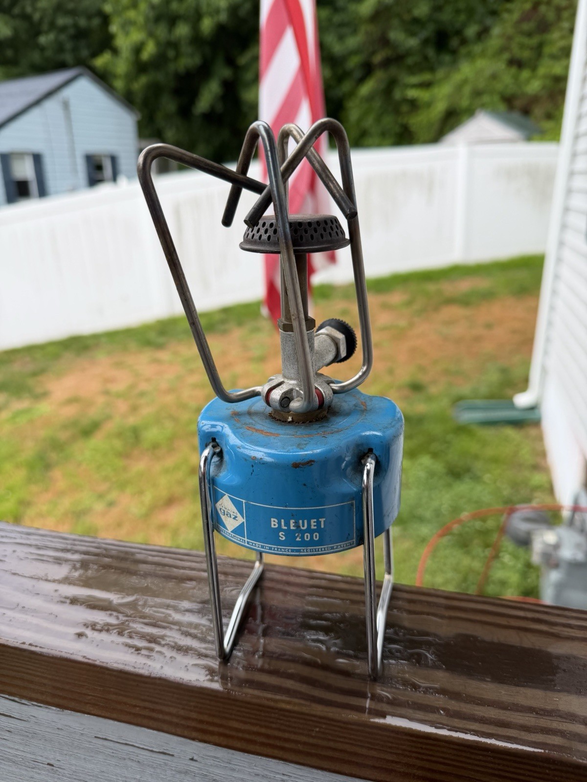 Vintage CAMPING GAZ BLUET S 200 Camp Stove 200 made in France FREE SHIP