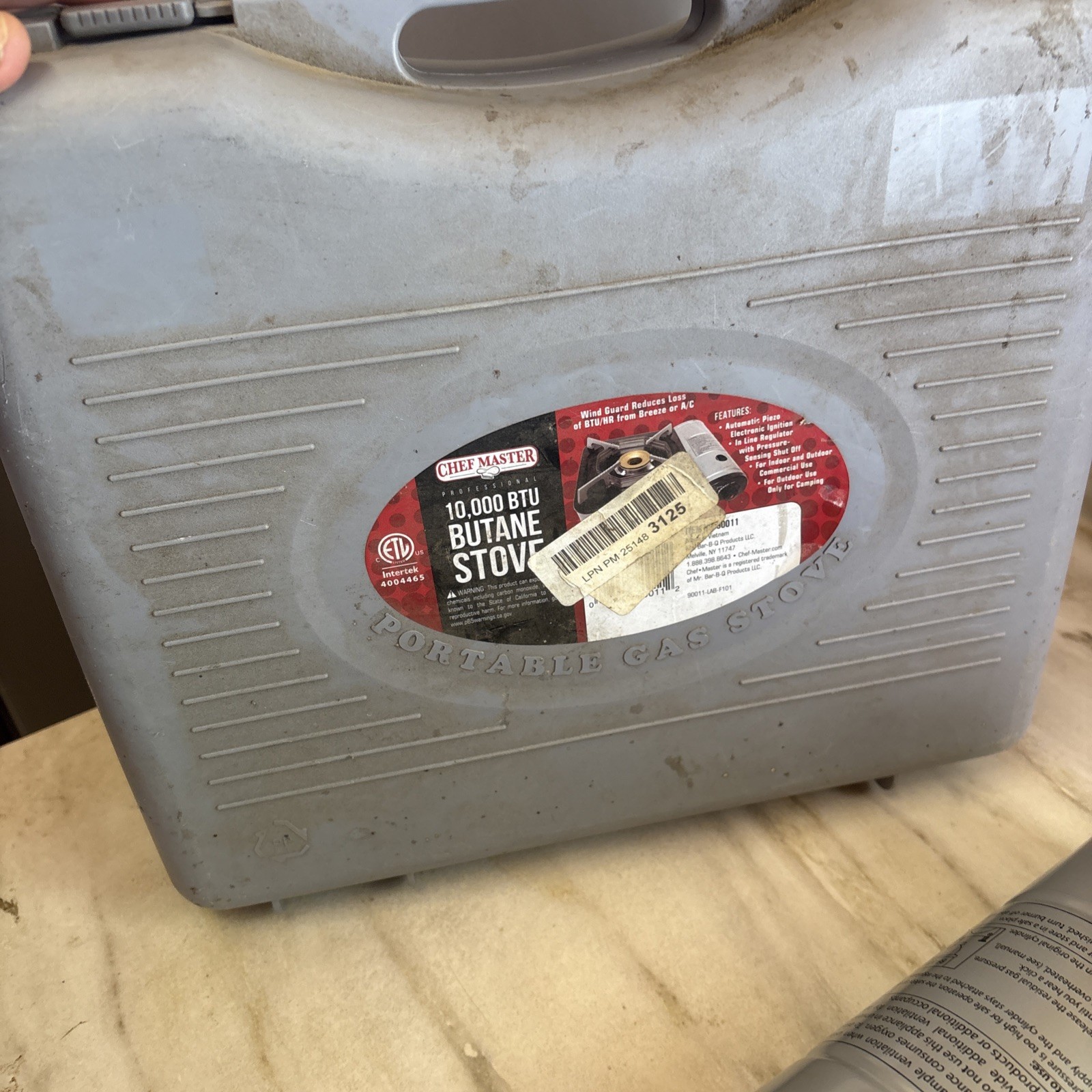 CHEF MASTER single Burner Camping Stove 10,000 BTU Model 90011 Butane
