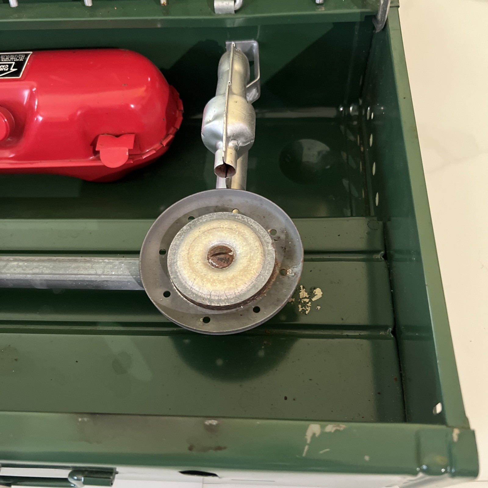 1979 Coleman Camp Stove 2 Burner Model 425F499 w/Original Box USA