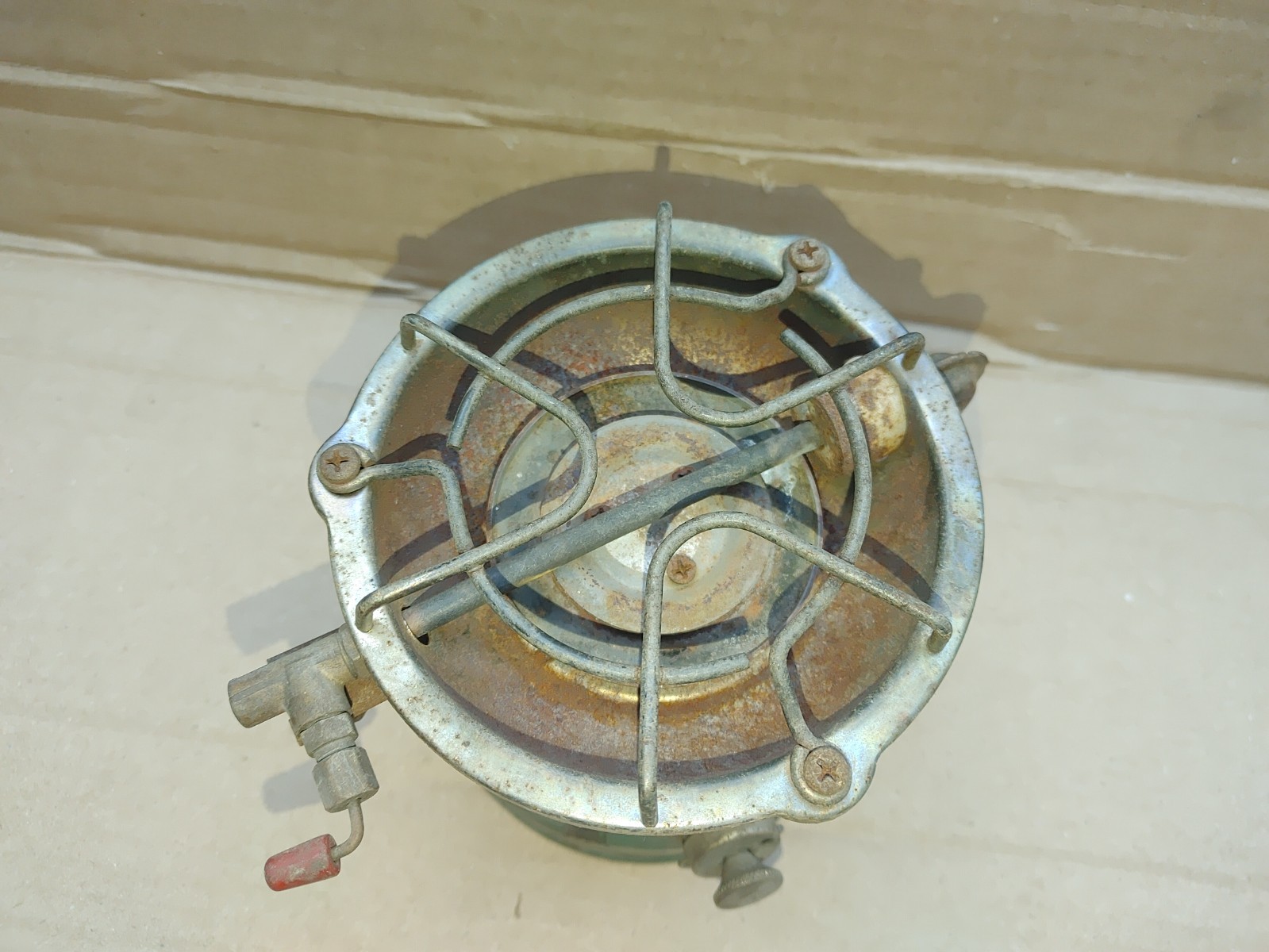 1970 COLEMAN 502 SPORTSTER SINGLE BURNER CAMPING STOVE