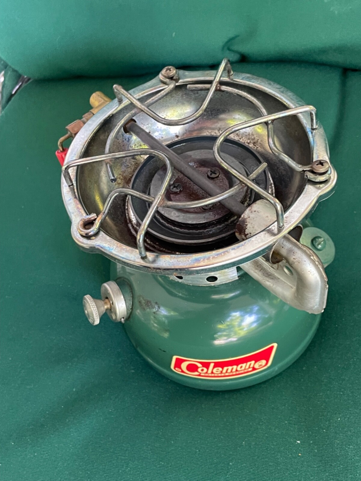 Vintage COLEMAN 502-700 SPORTSTER Portable Camp stove in original box
