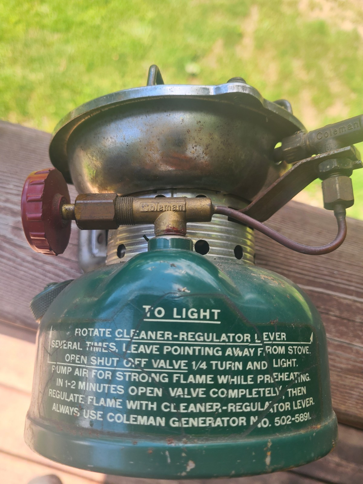 COLEMAN 502 SINGLE BURNER CAMP STOVE-JUNE 1966- Works Great.