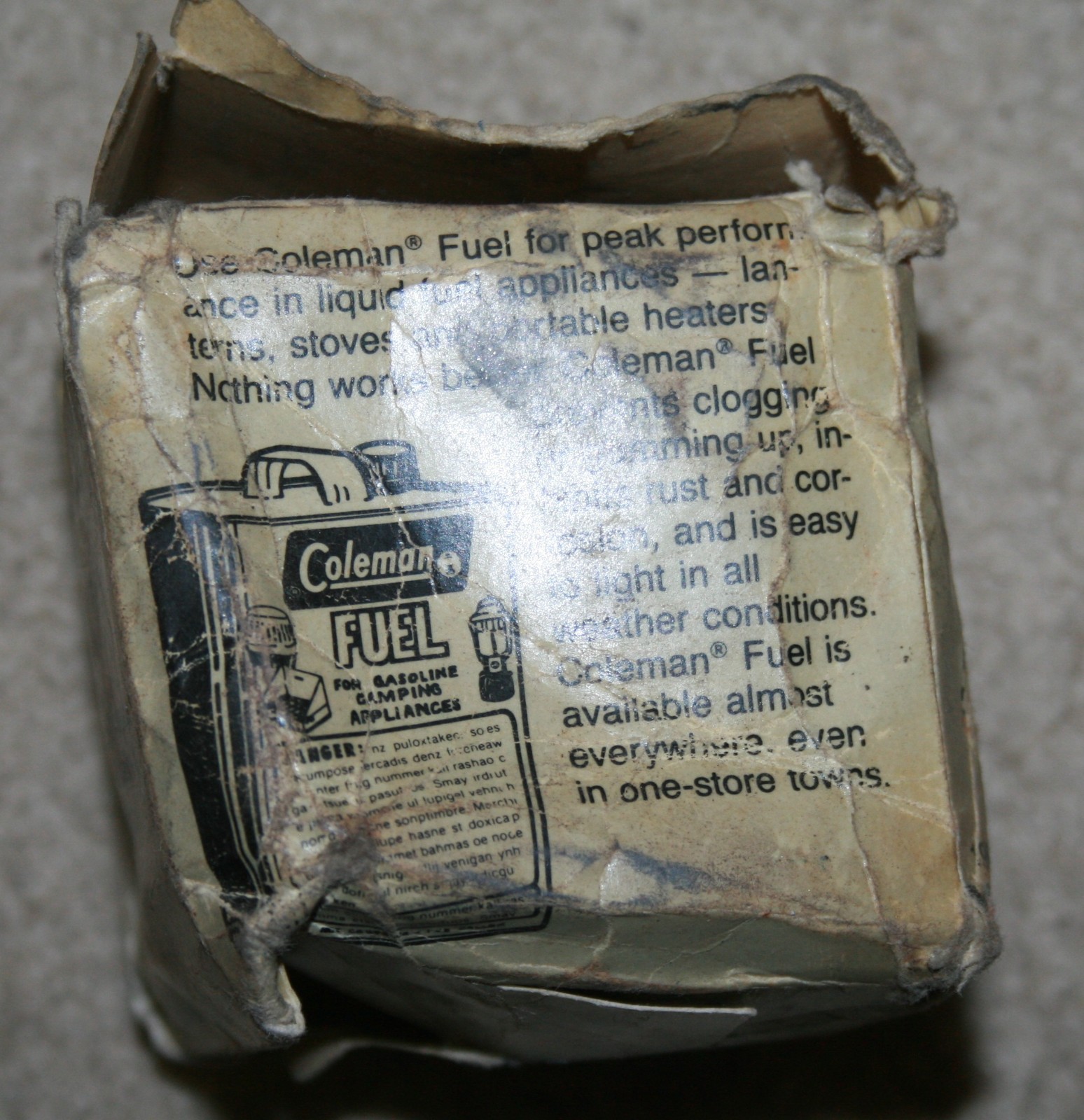 VINTAGE 1980s Coleman Peak 1 Model 400 Camping Stove w/Funnel/Filter Works Well