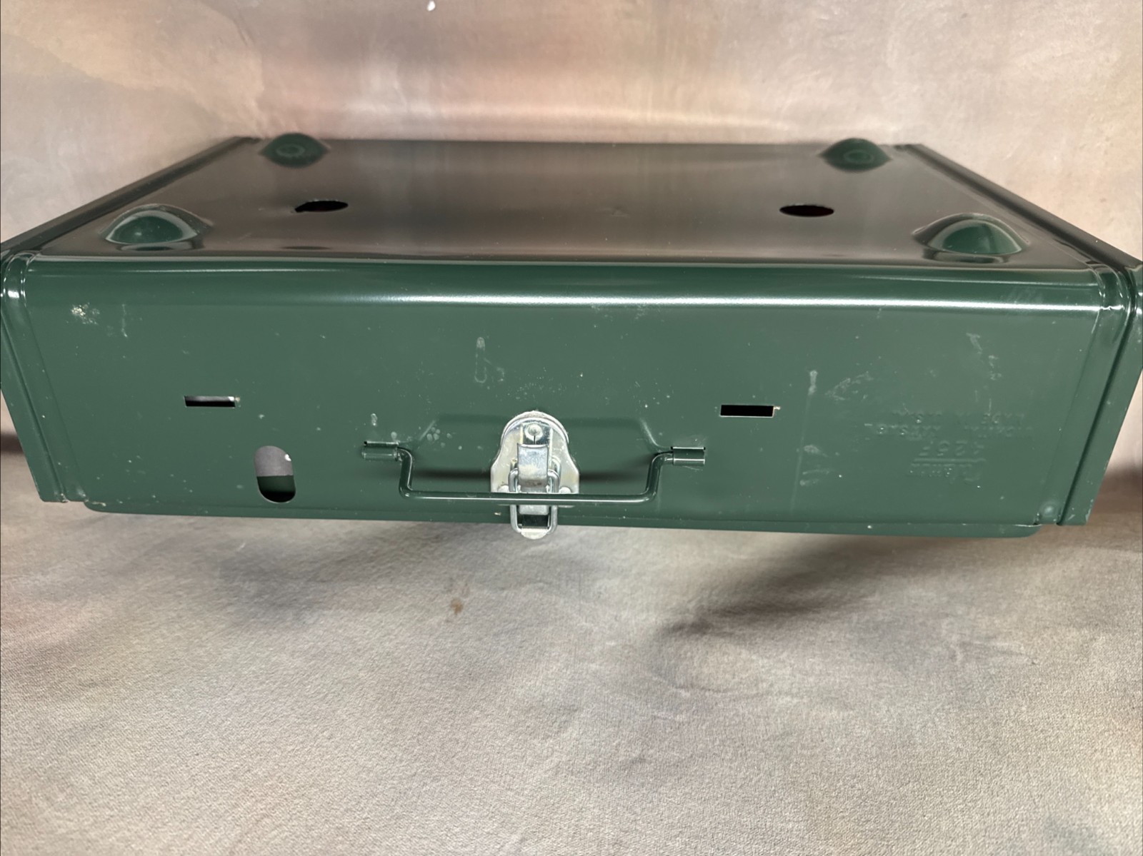 Coleman 425F499 Dual Fuel Camp Stove 2 Burner Camping Hunting Green Vintage