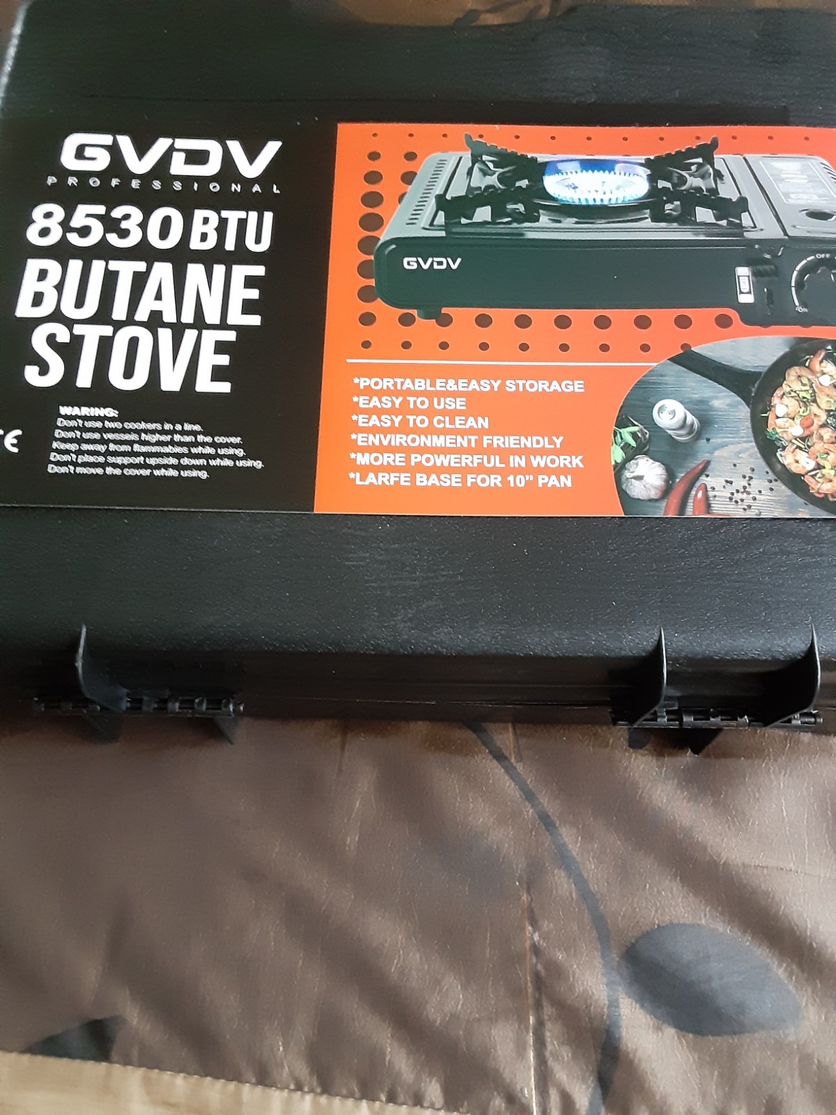 Portable Camping 8530 BTU, 1 Burner Butane Gas Stove with Carrying Case -Black