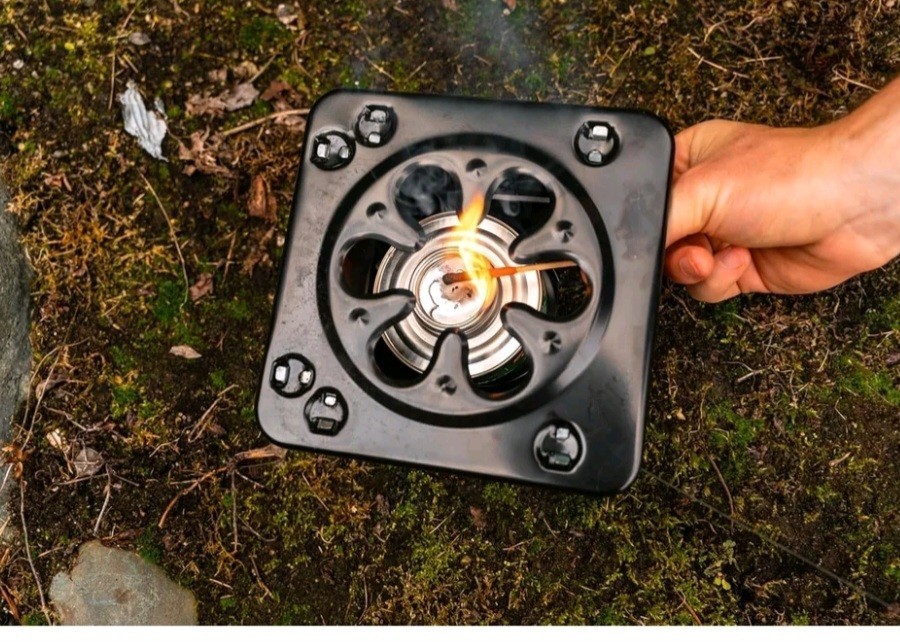 Coghlan’s Lightweight Steel Construction Folding Cooking Stove