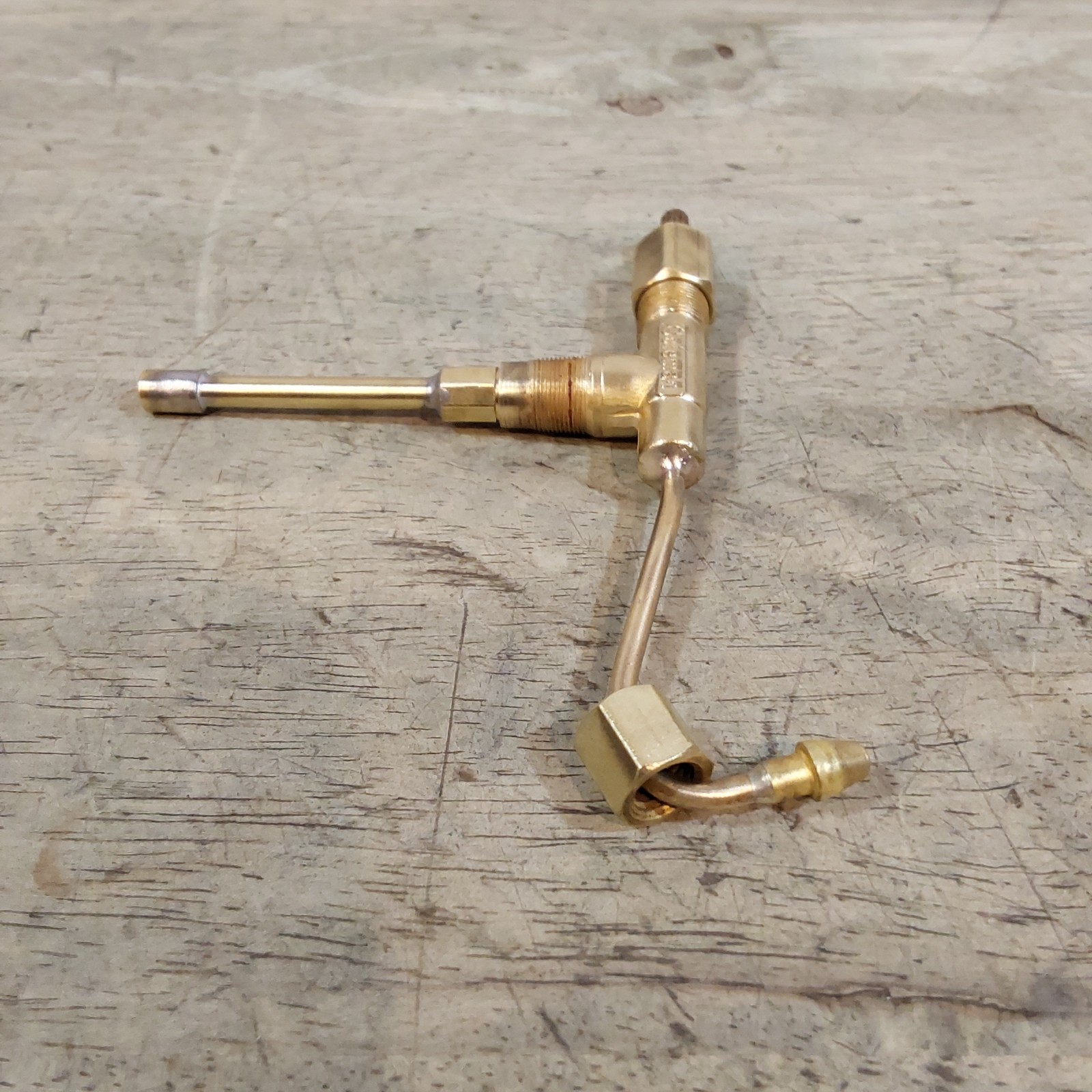 Coleman 502 Stove – Valve Assembly