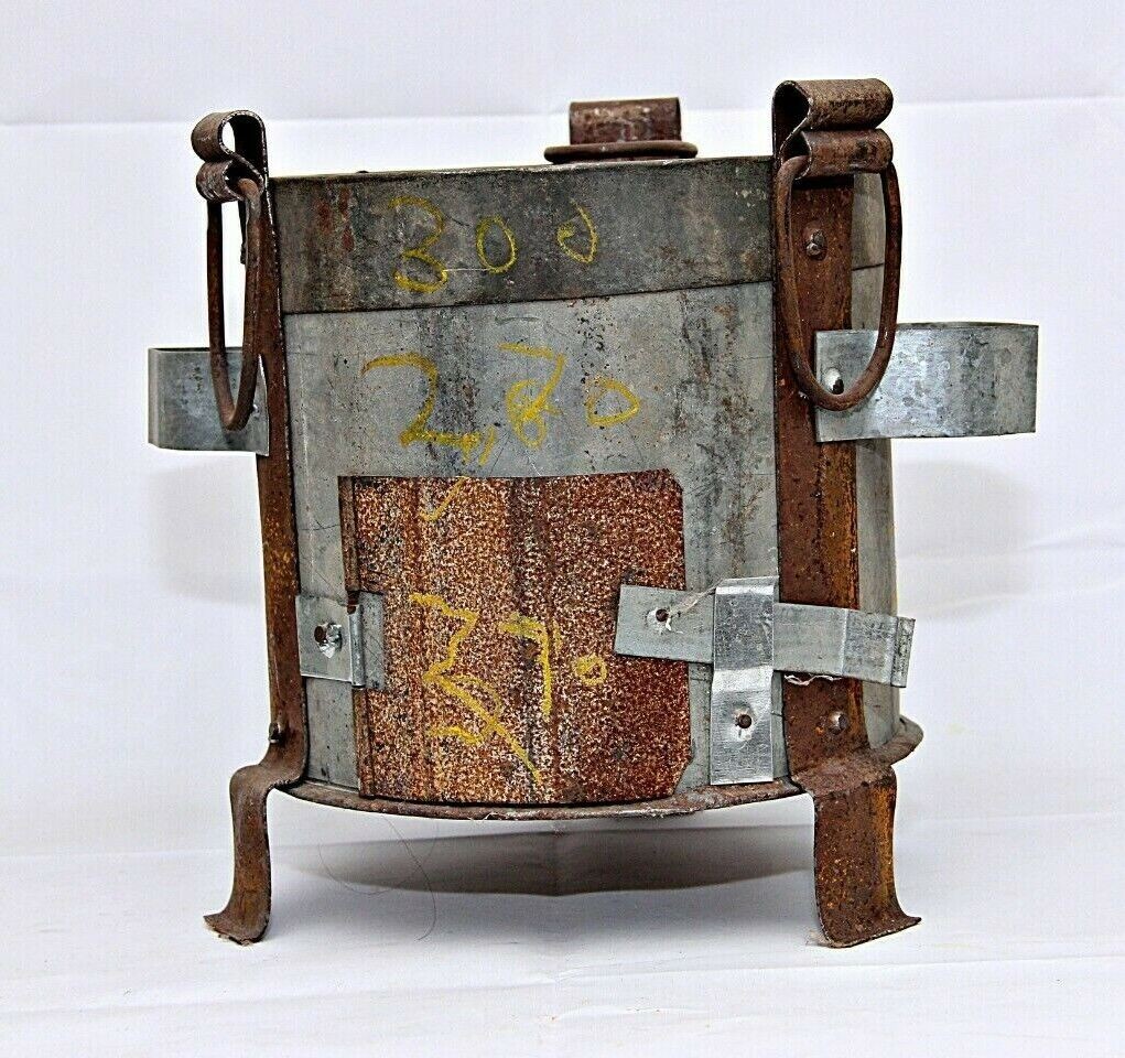 Vintage Iron Sigdi Angeethi: Traditional Indian Stove, Heater & Ashtray