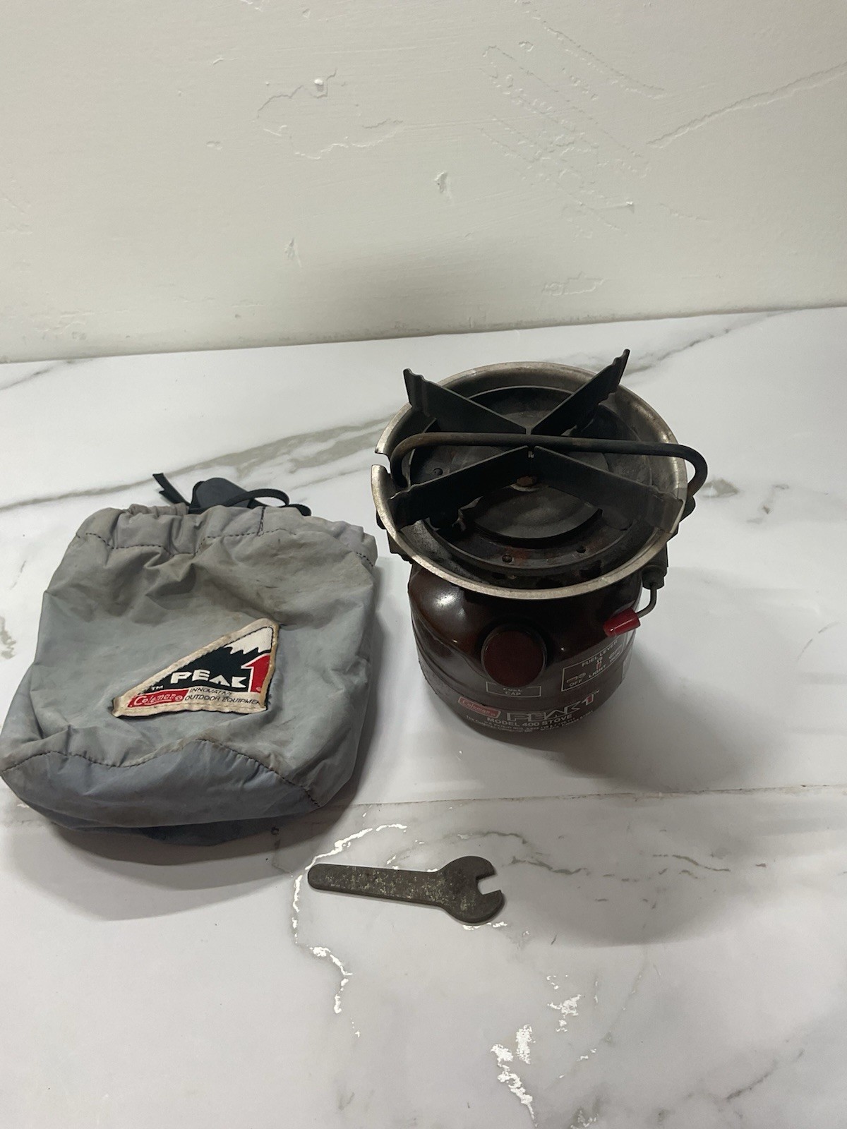 Vintage Coleman Peak 1 Model 400 Portable Stove w/ Manual & Storage Bag Tested