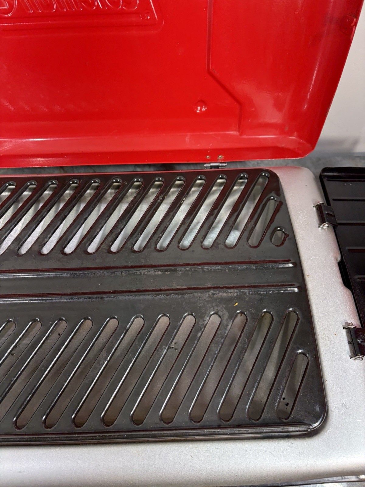 Coleman Instastart Grill Stove Portable Propane Camp Grill