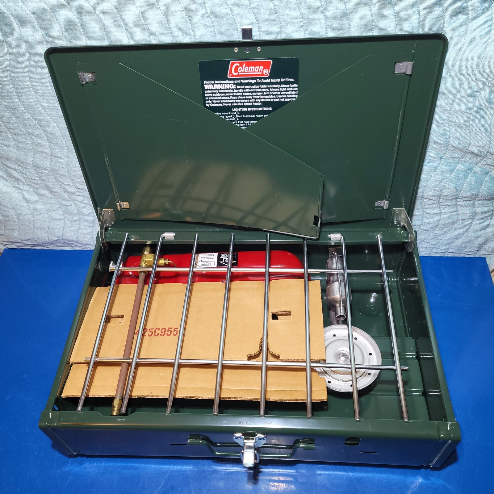 Vintage Coleman 425F499 Two Burner Camp Stove Fuel Gas Red Tank-NEW IN BOX, 8/88