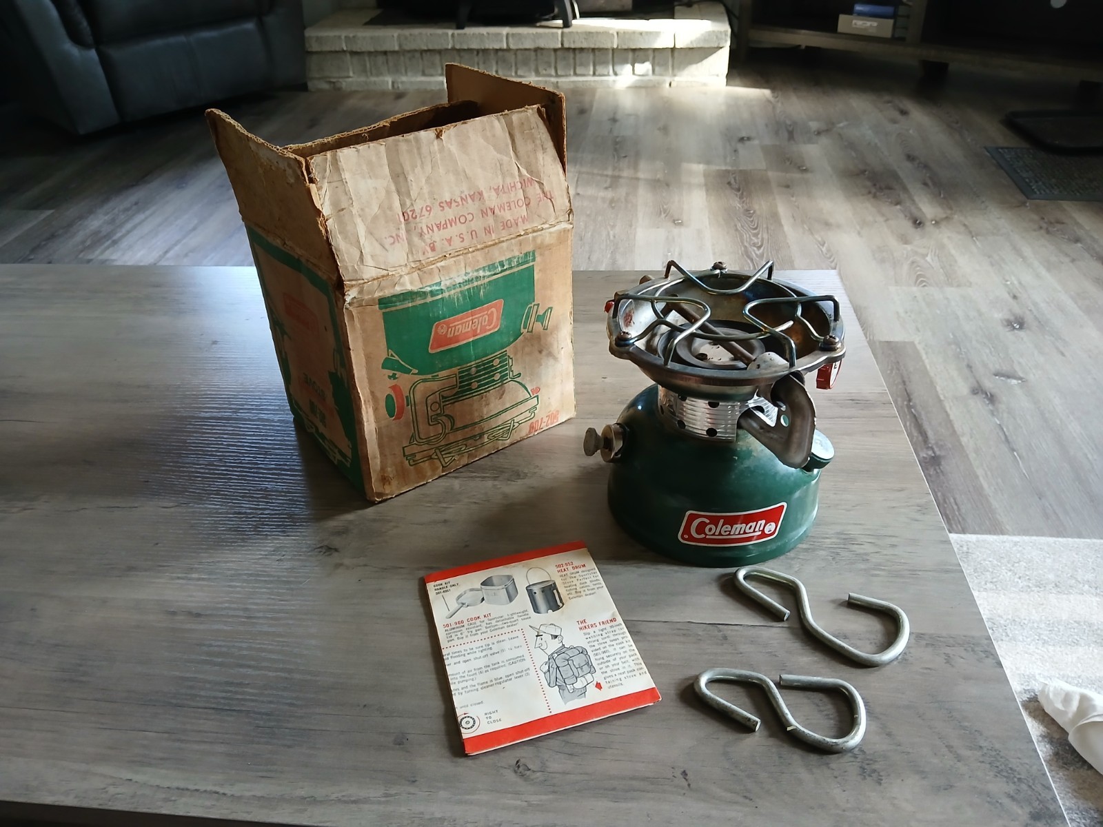 Vintage Coleman One Burner Sportster Stove 502-700 w/ Box & Booklet (1974)