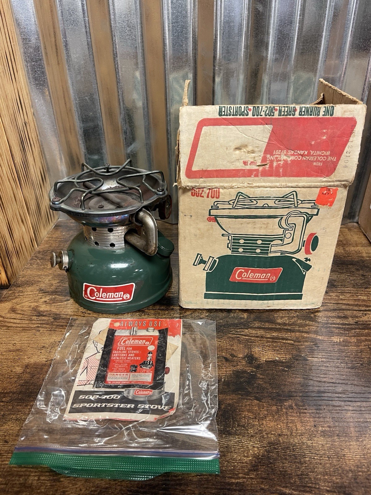 Vintage 1971 Coleman 502 Sportster Stove With Box