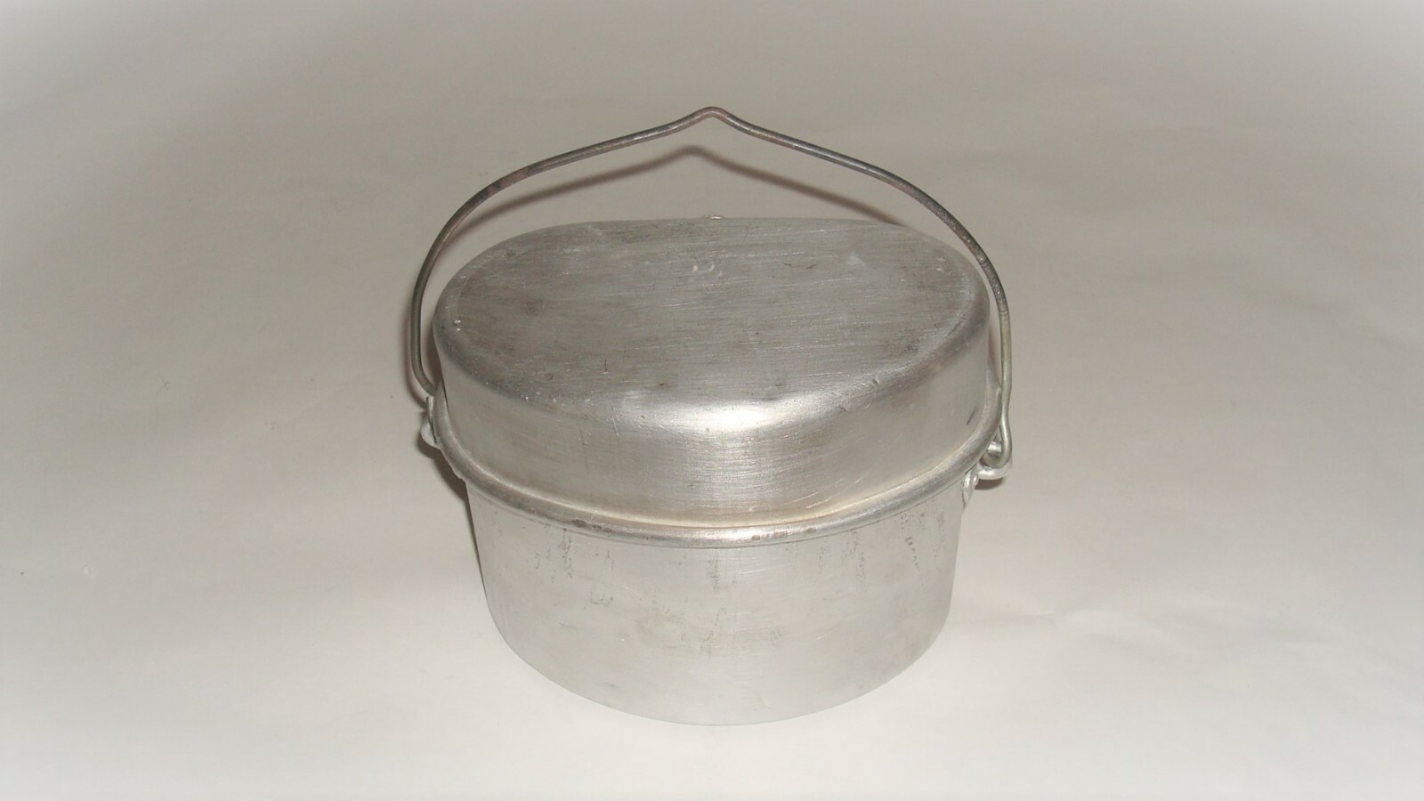 Vintage Kidney Bean-Shaped Canteen Backpacking Hiking Camping Lightweight AL