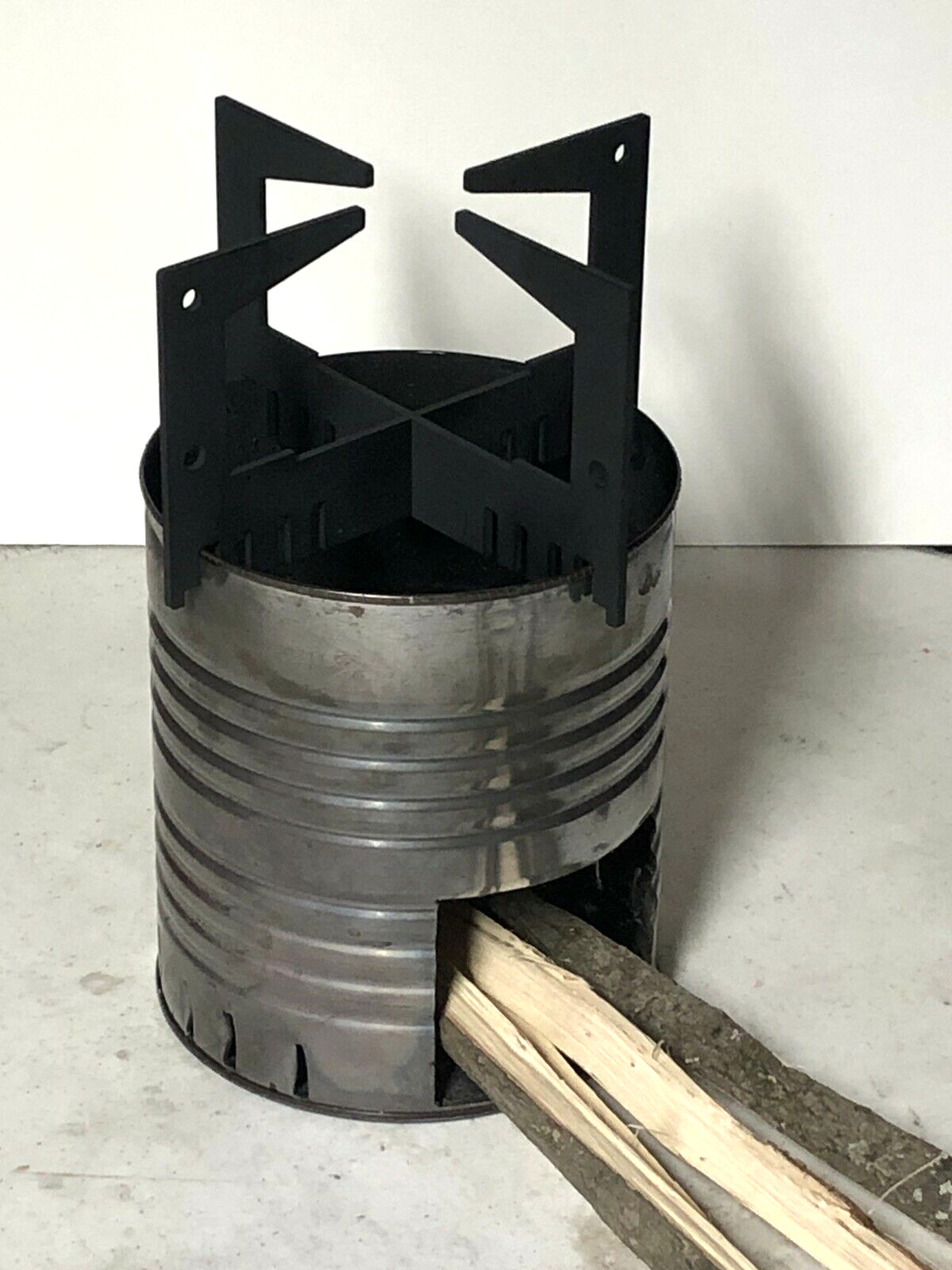 Blackout Multi-fuel folding survival stove (9-inch)