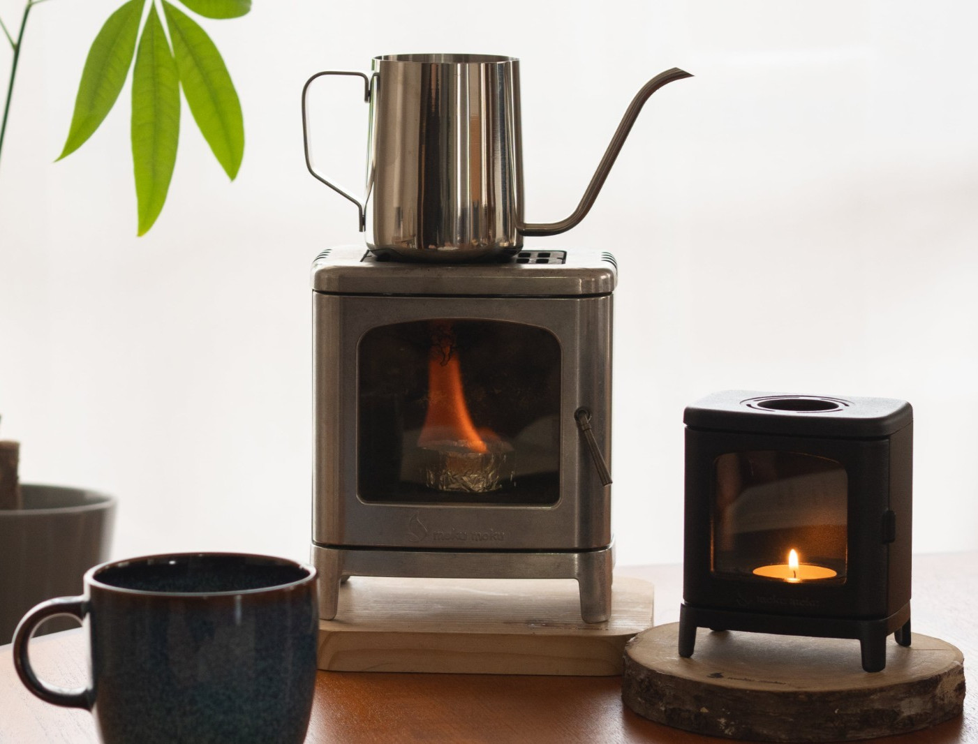 Small Cast Iron Stove Set For Outdoor and Indoor Use Camping Mini fireplace NEW