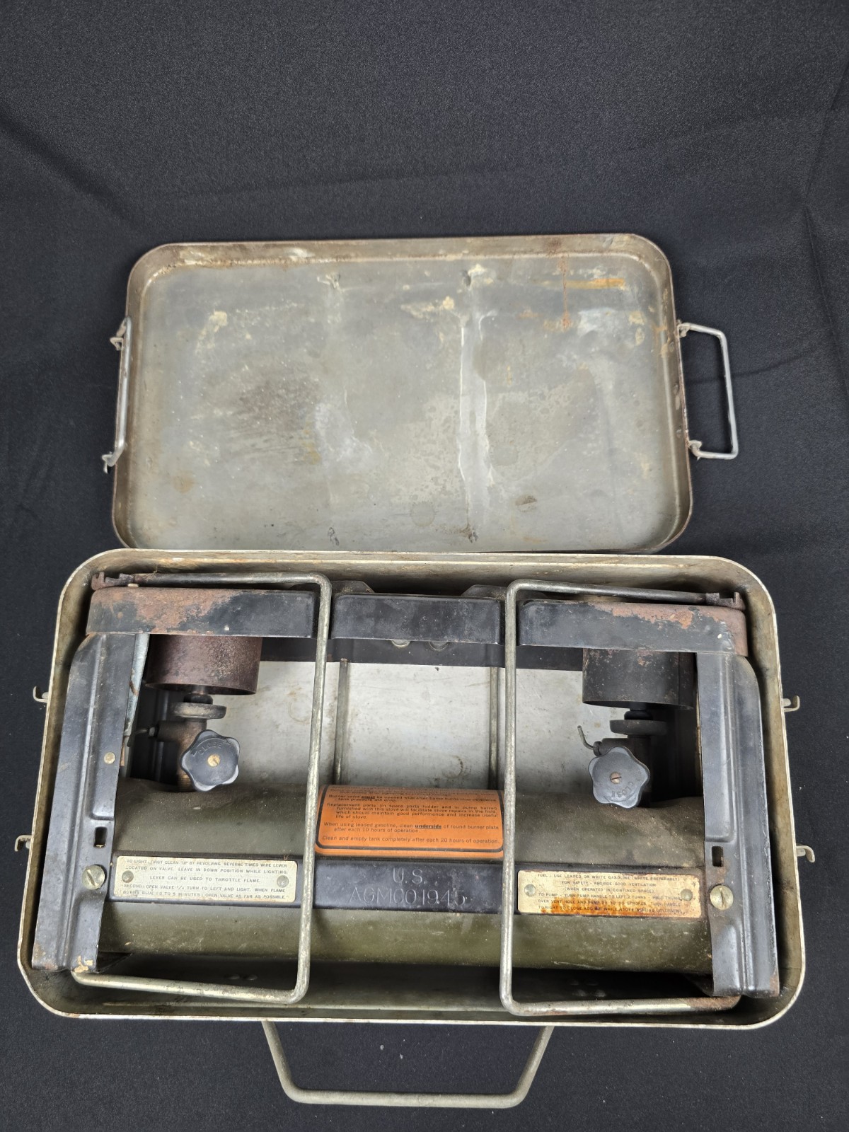 WW2 Agmco US Military Gas Field Stove Double Burner w/ Case 1945