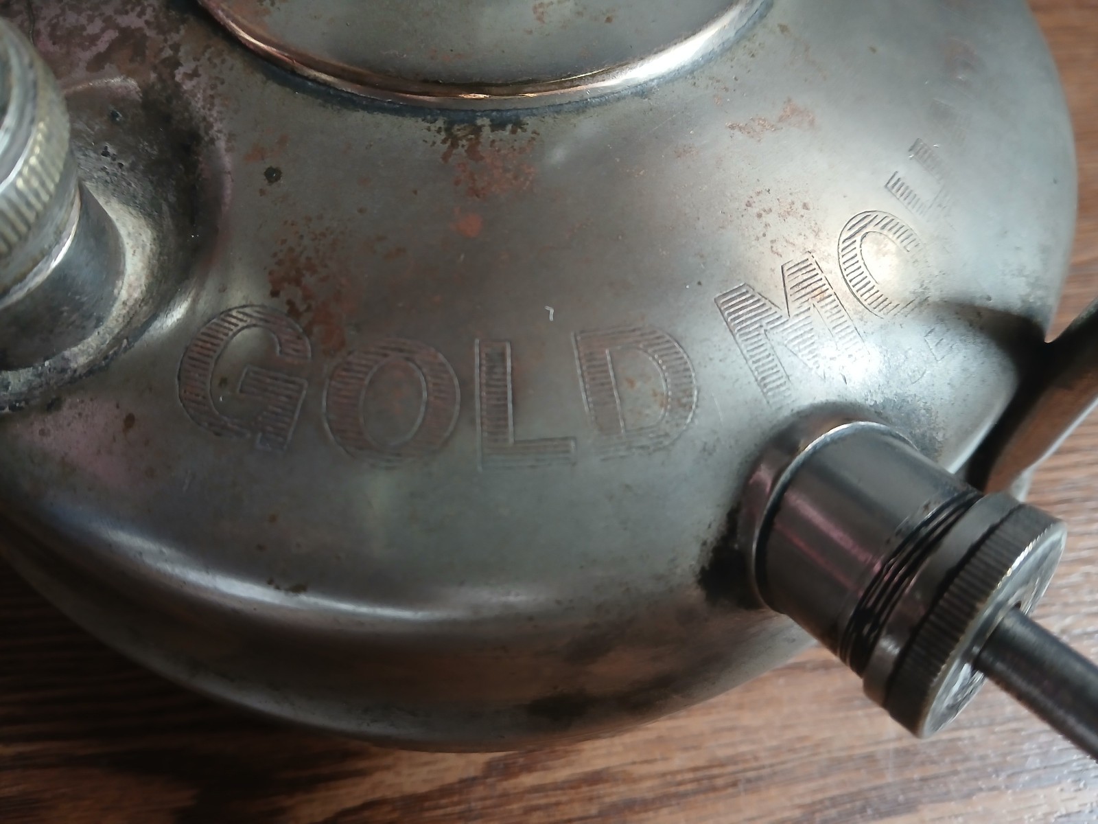 Rare vintage “ESSO” Gold mohar 1 F camping stove of 60’s made in India.