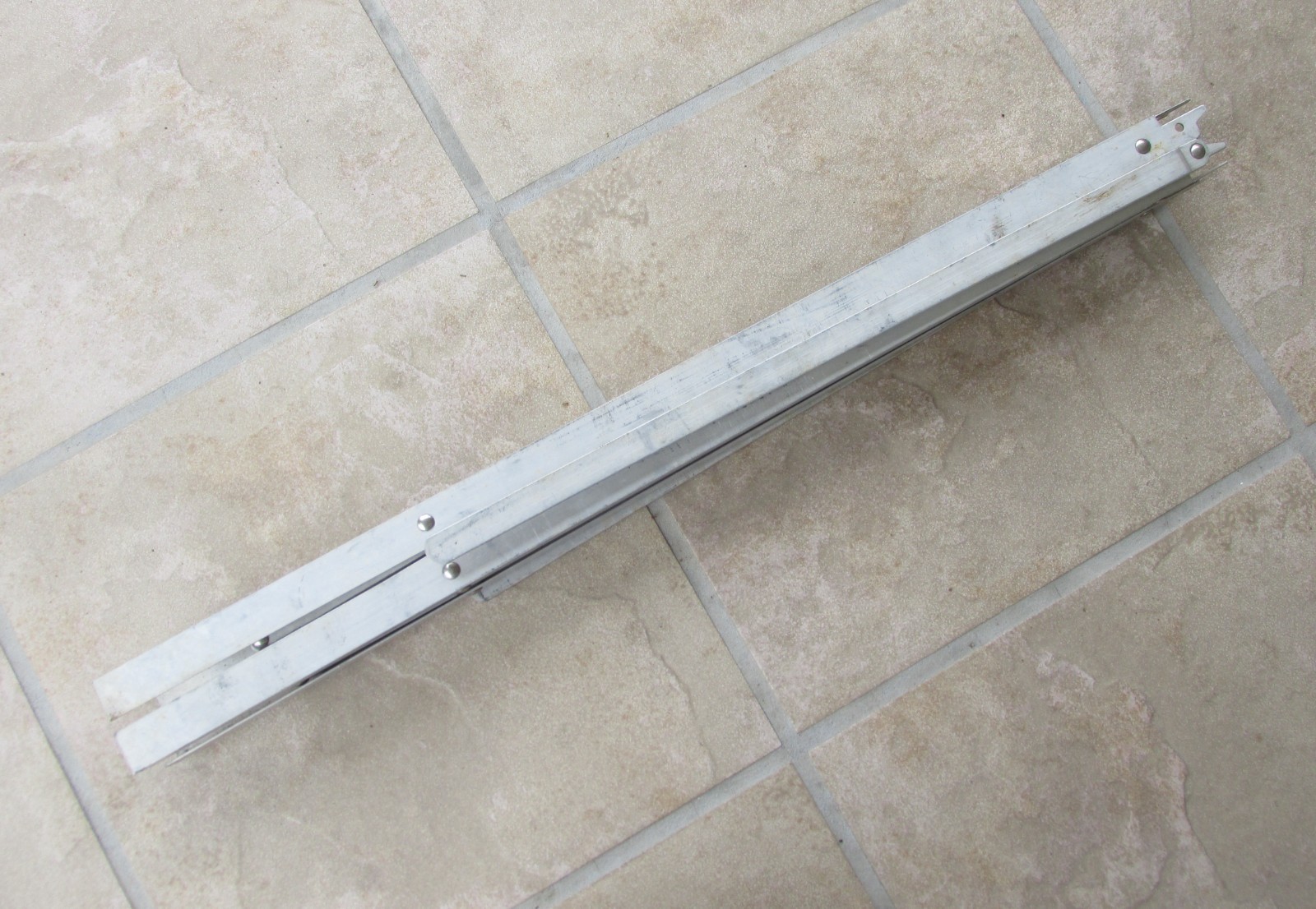 Vintage Coleman Folding Aluminum High Stand for Camping/Cooler/Stove 26″ Tall