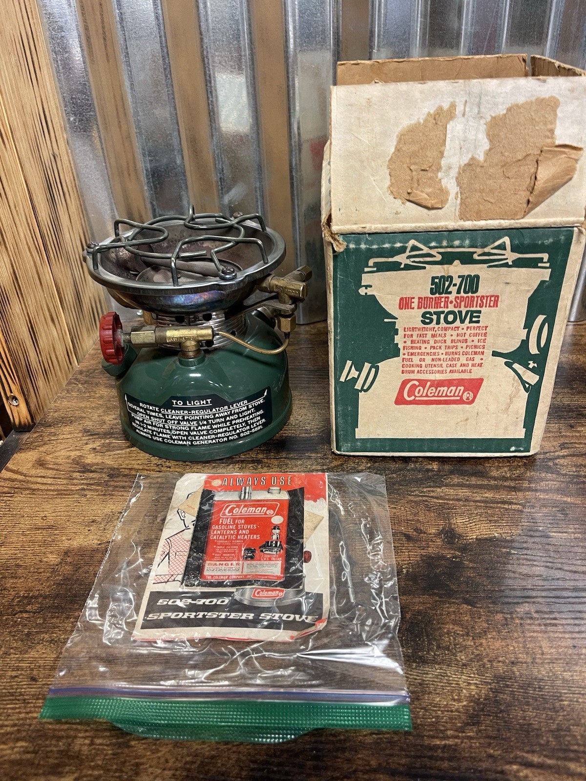Vintage 1971 Coleman 502 Sportster Stove With Box
