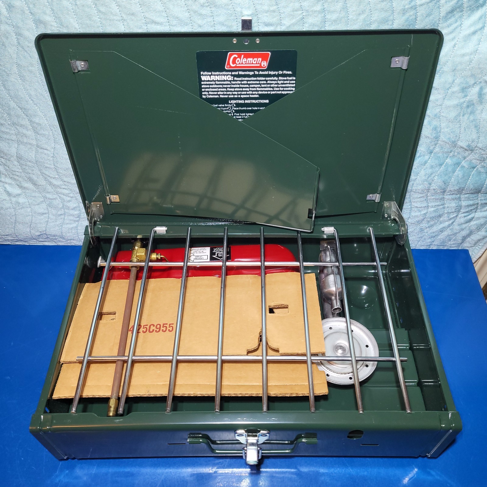 Vintage Coleman 425F499 Two Burner Camp Stove Fuel Gas Red Tank-NEW IN BOX, 8/88