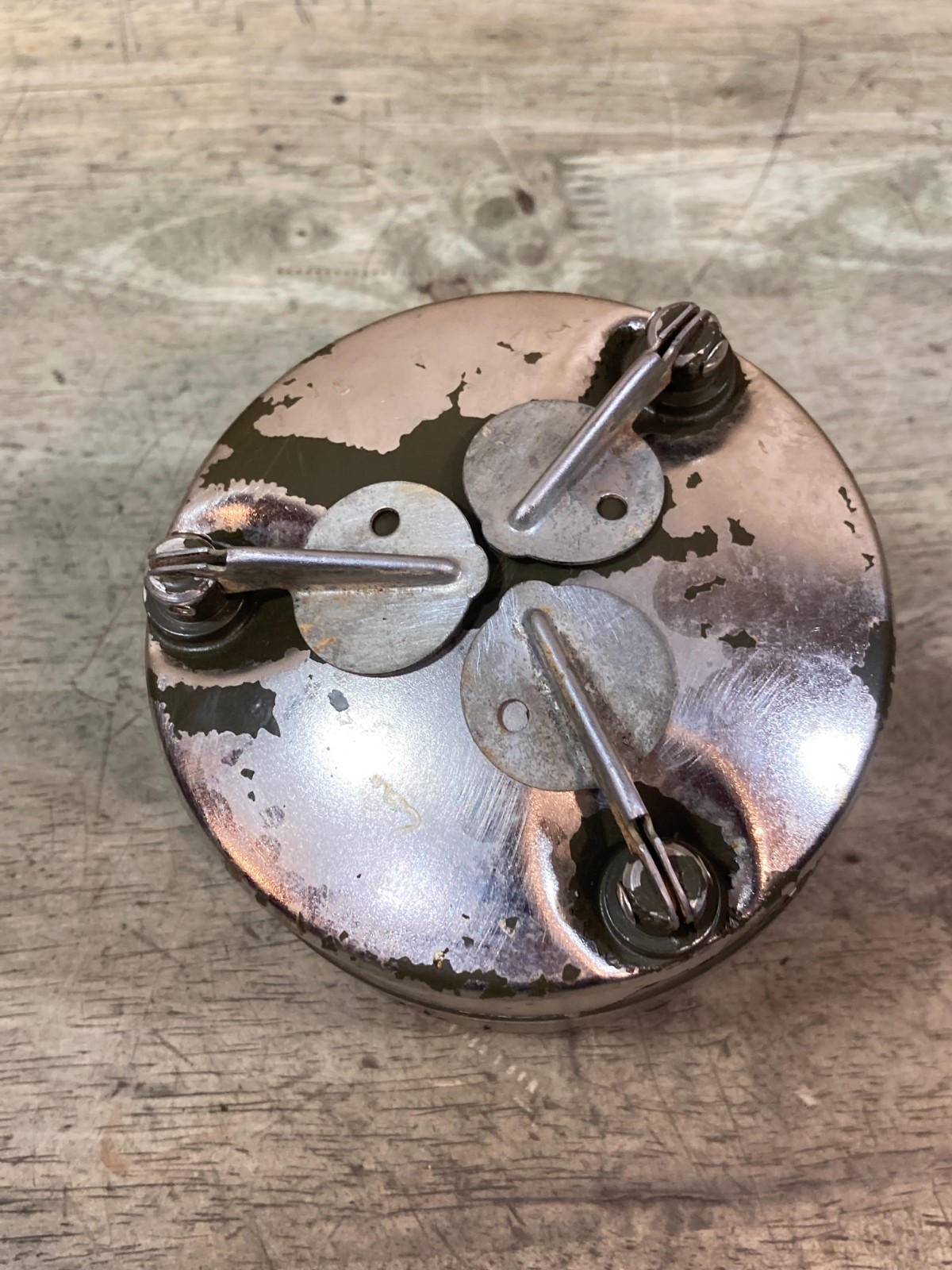 M1950 Coleman Stove – Fount Tank – Major paint and Decal loss