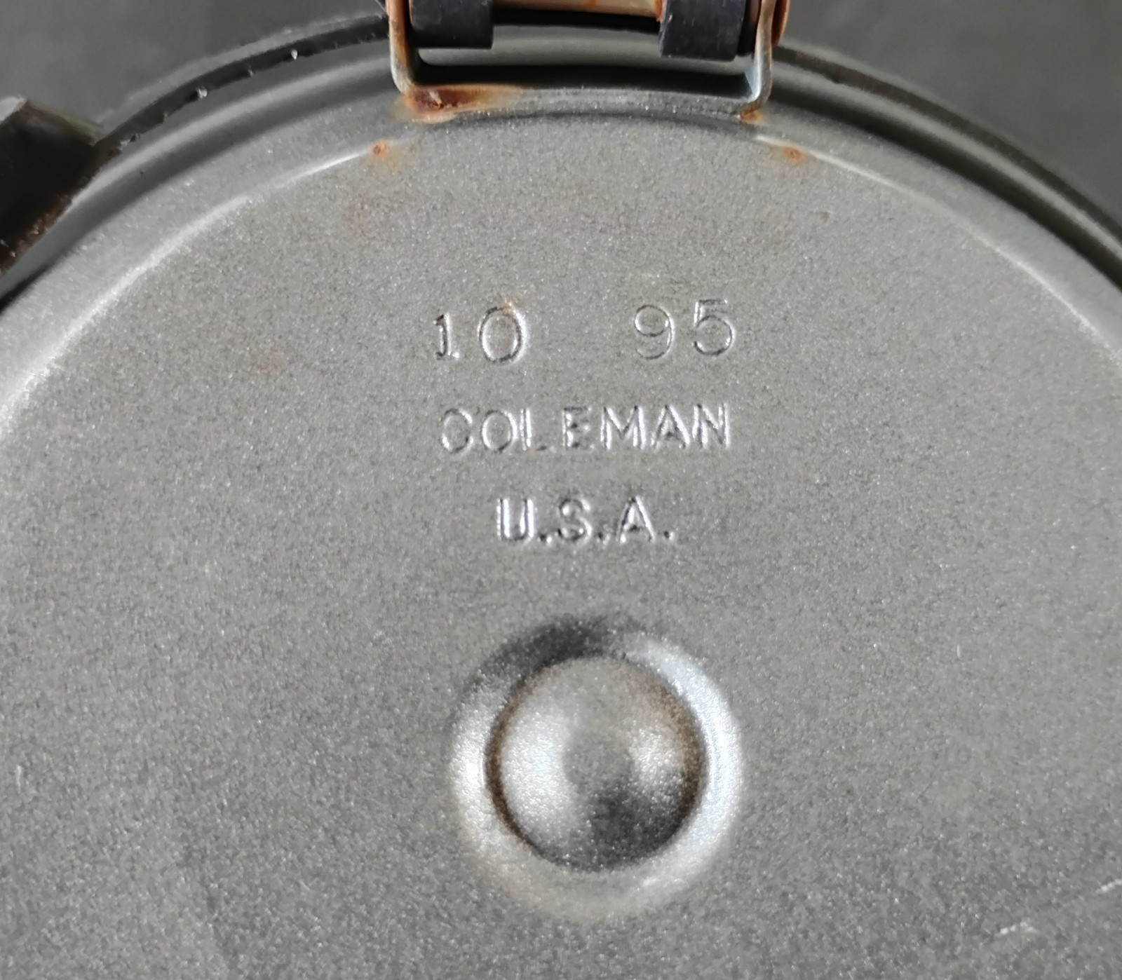 Vintage Coleman Peak 1 Stove