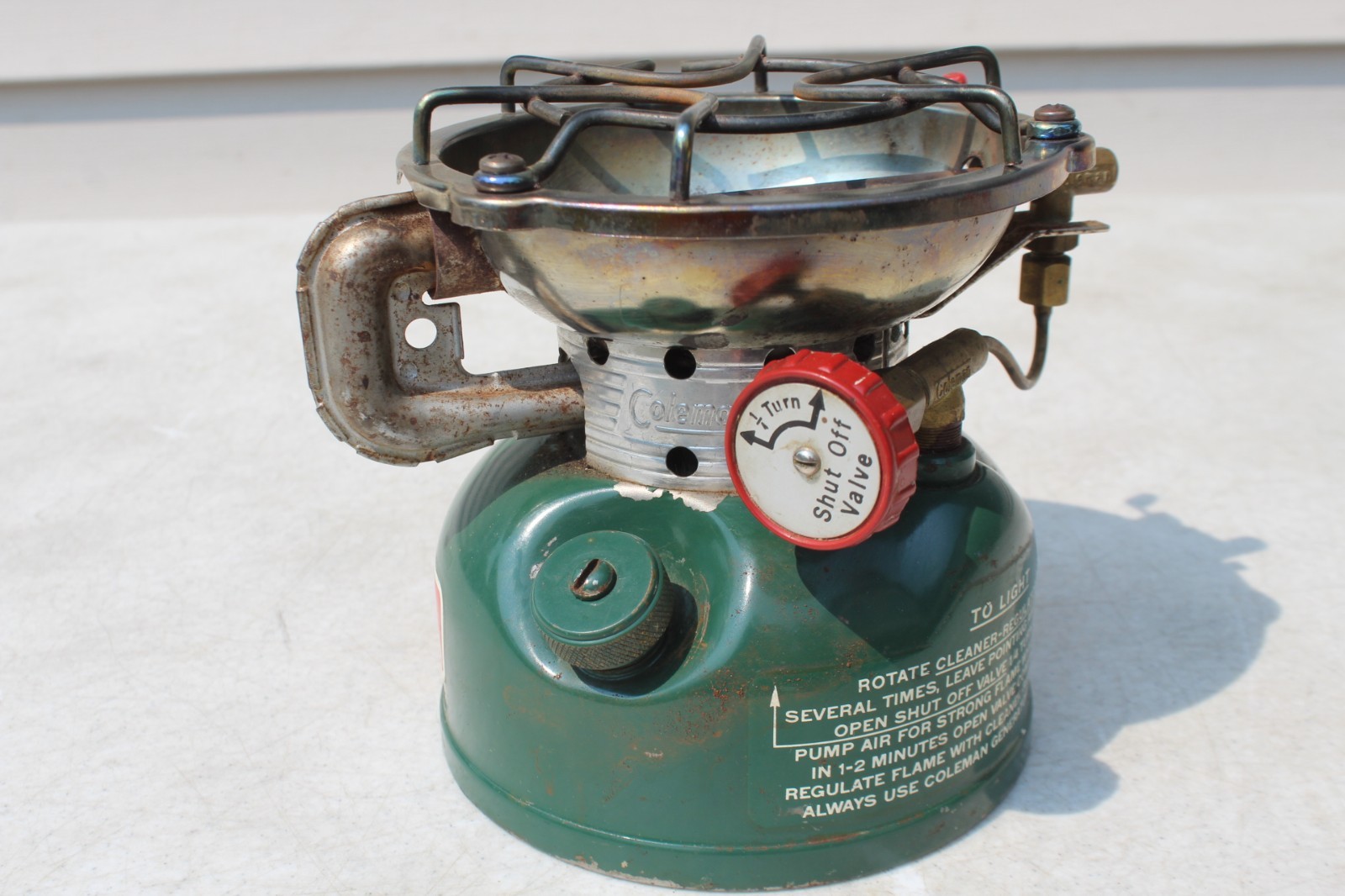 COLEMAN 502 CAMP STOVE 3/65 BACKPACKING Sunshine of the Night UNTESTED vtg