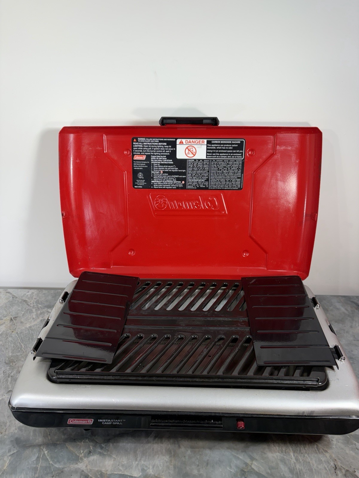Coleman Instastart Grill Stove Portable Propane Camp Grill