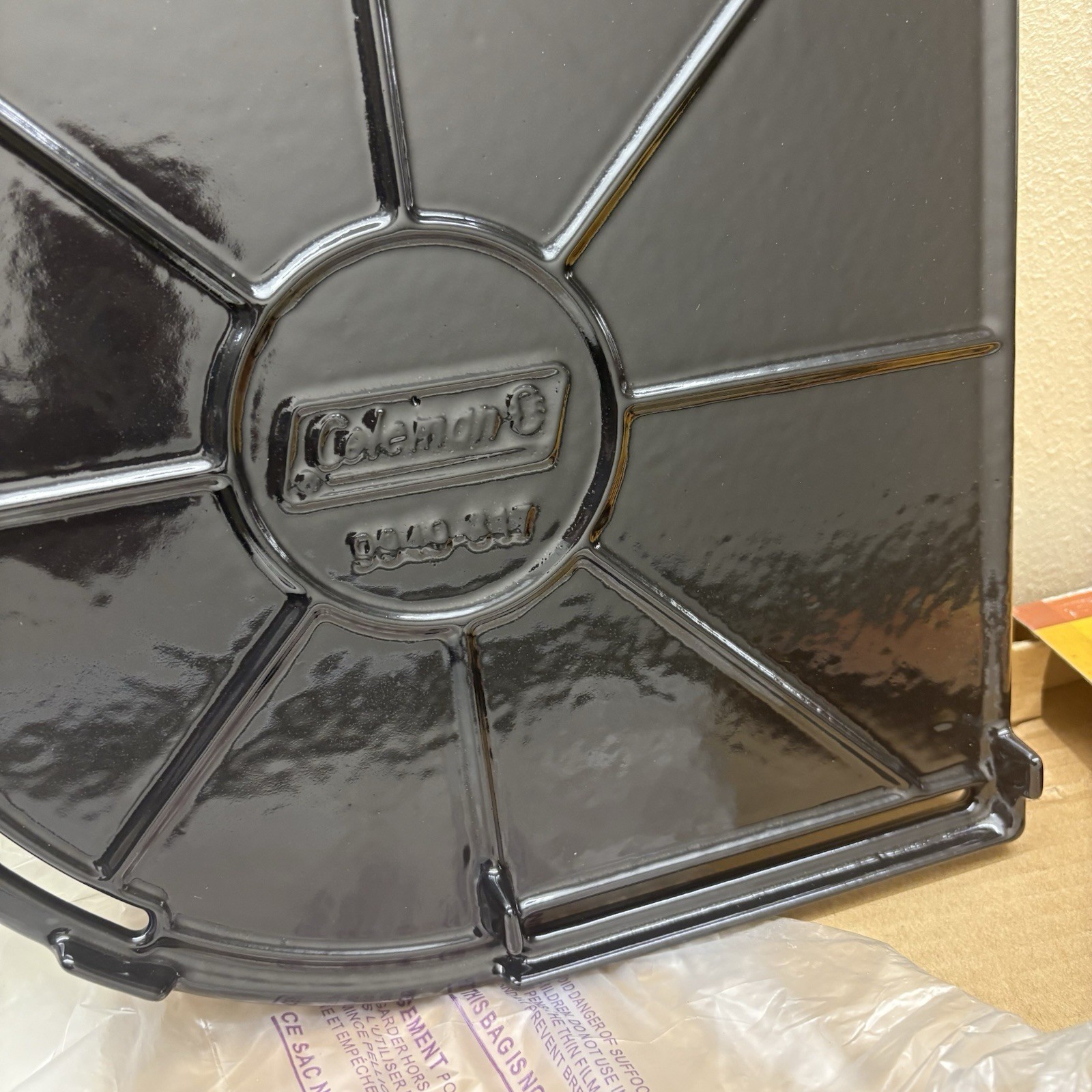 COLEMAN RoadTrip SwapTop Stove CAST IRON GRIDDLE Roadtrip Grill NEW OPEN BOX