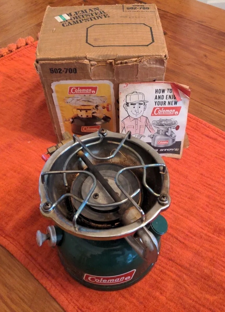 VinTagE 1979 COLEMAN SPORTSTER CAMP STOVE Model 502-700 w Box and Manual