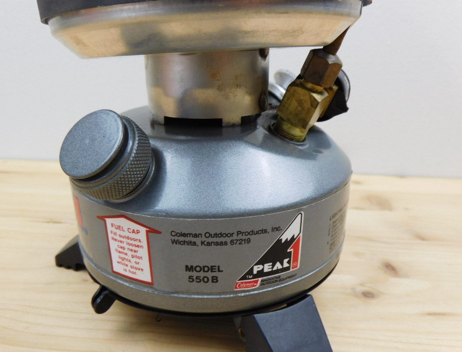 Coleman Peak 1 Multi Fuel Single Burner Stove Model 550B Untested
