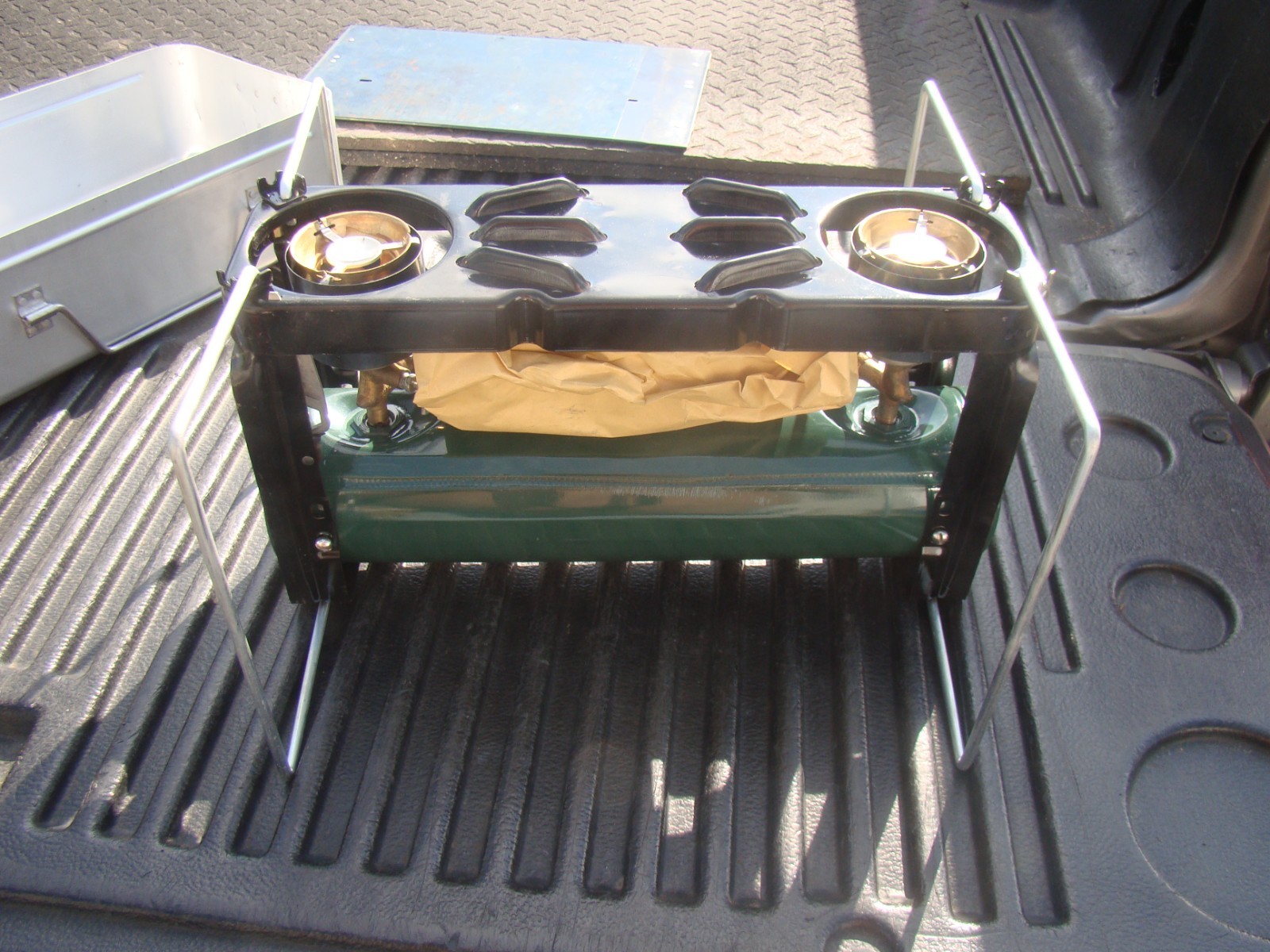 Coleman Model 523 Military Medical Stove Unused w/ Case Tank Basket & Parts USA